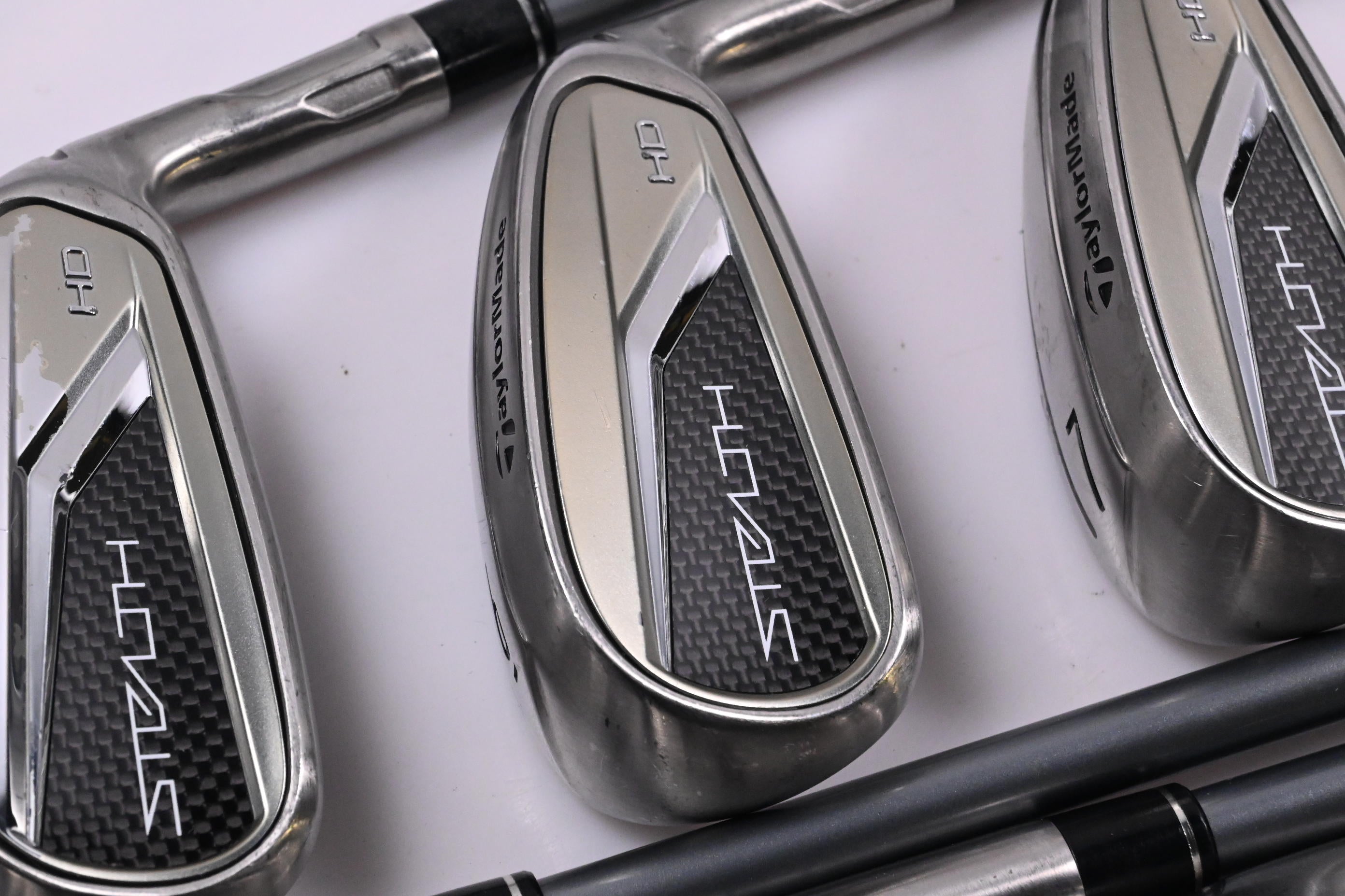 Taylormade Stealth HD Irons / 5-PW+SW / Regular Flex Speeder NX 50 Shafts