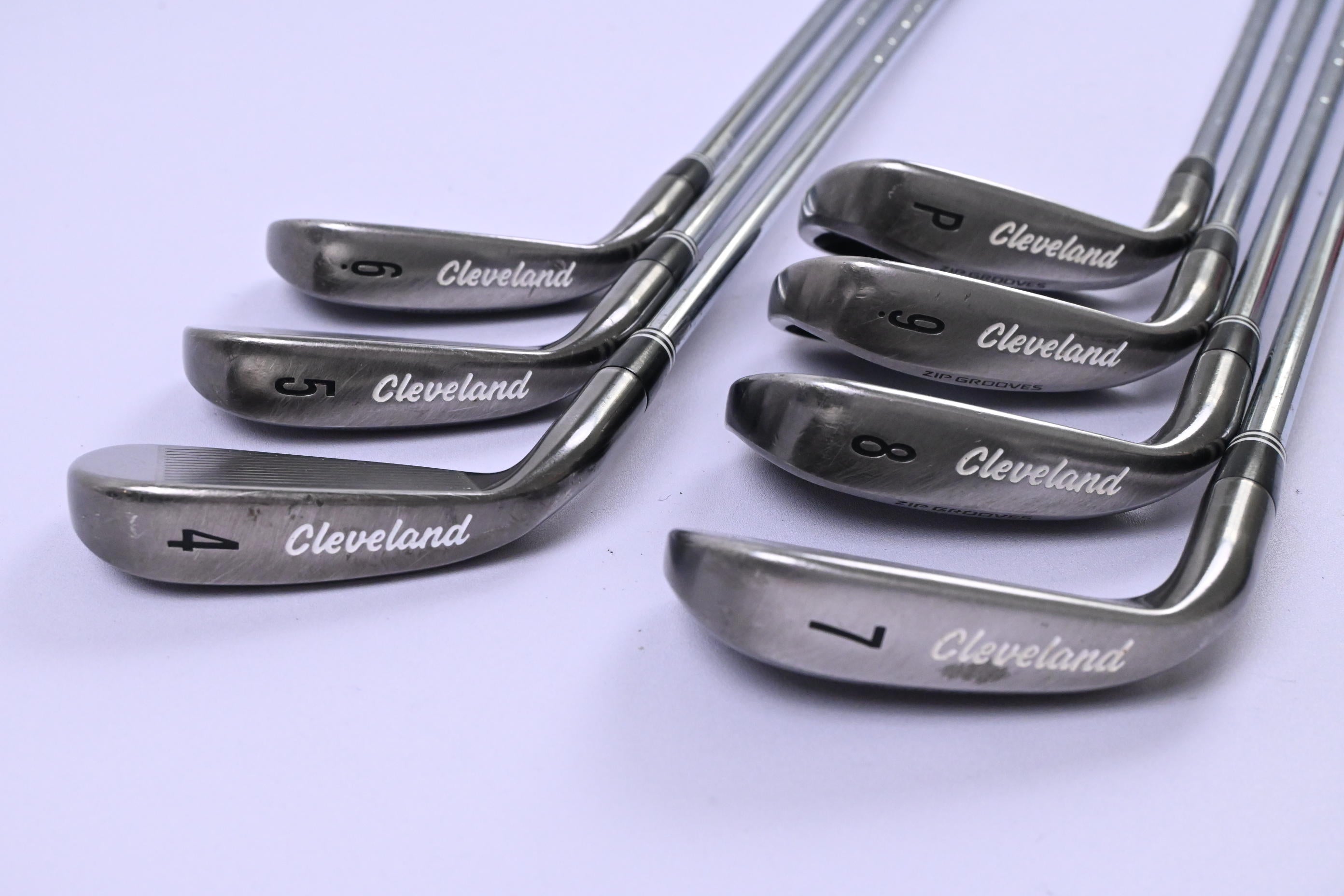 Cleveland CG7 Irons / 4-PW / Regular Flex Flight Speed Shafts