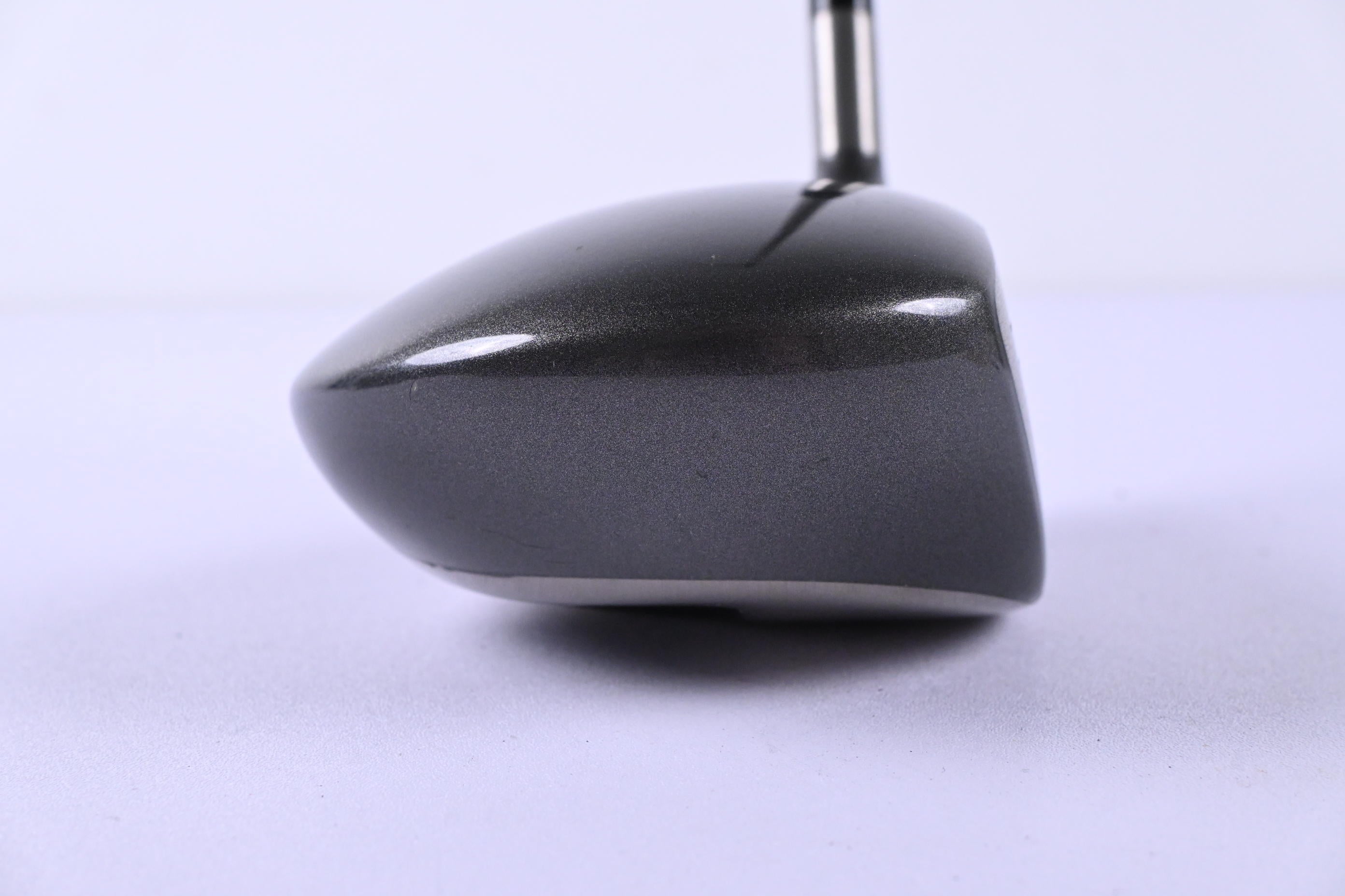 Titleist 975 J Driver / 9.5 Degree / Stiff Flex Titleist Air Weight 50 Shaft