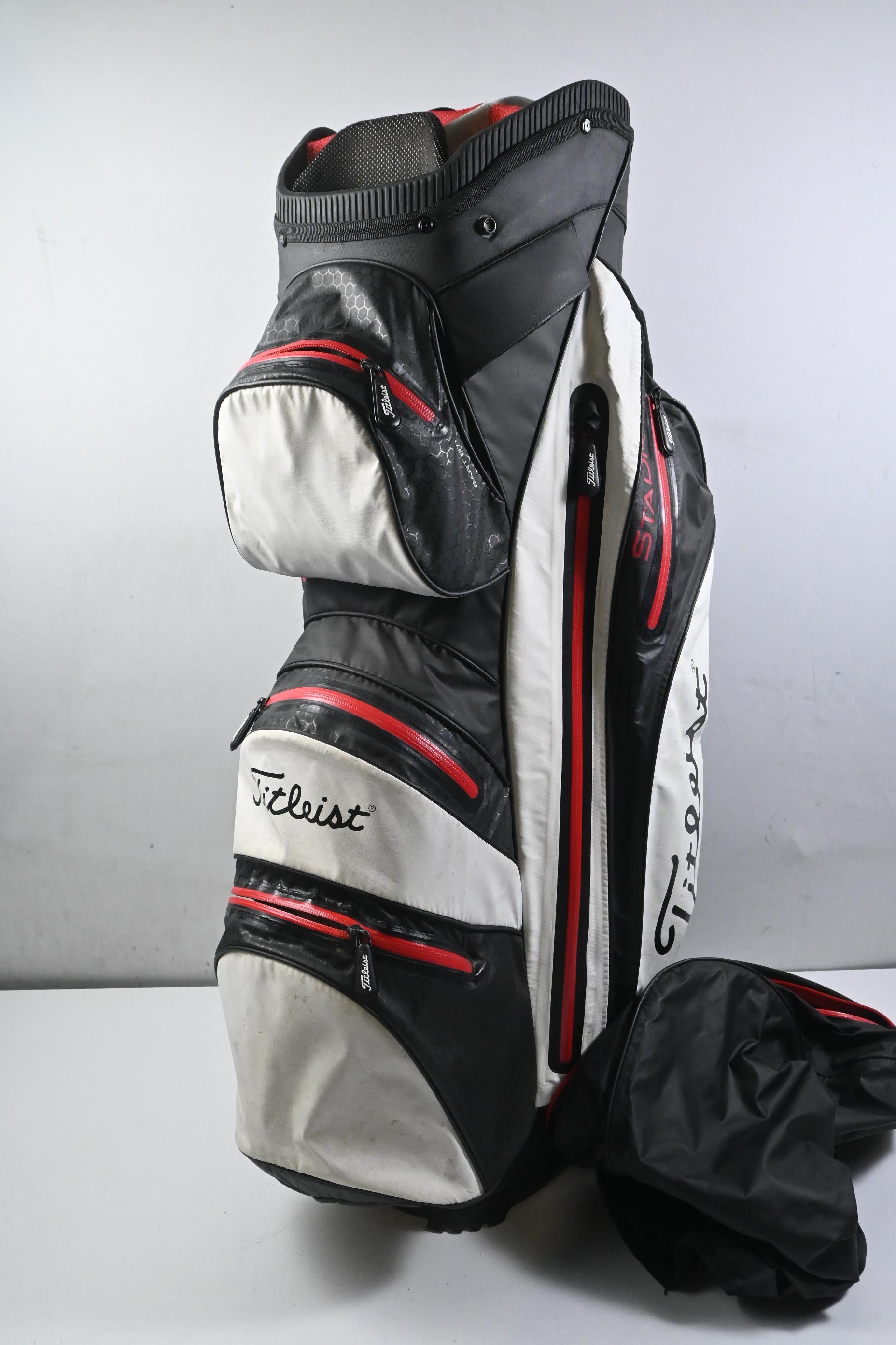 Titleist StaDry Cart Bag / 14-Way Divider / Black, White & Red