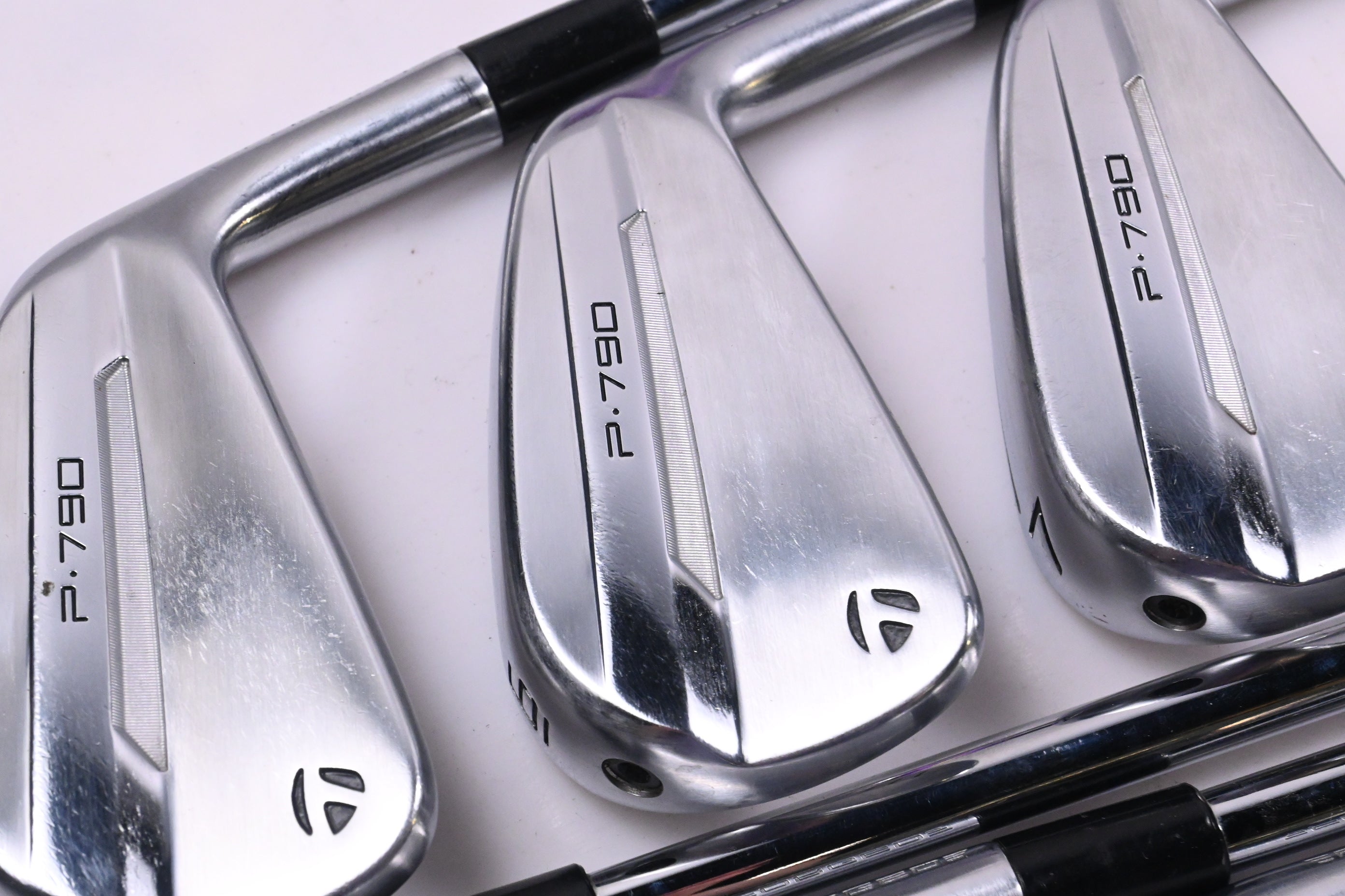 Taylormade P790 2025 Irons / 5-PW+GW / Regular Flex N.S.Pro Modus³ Tour 105