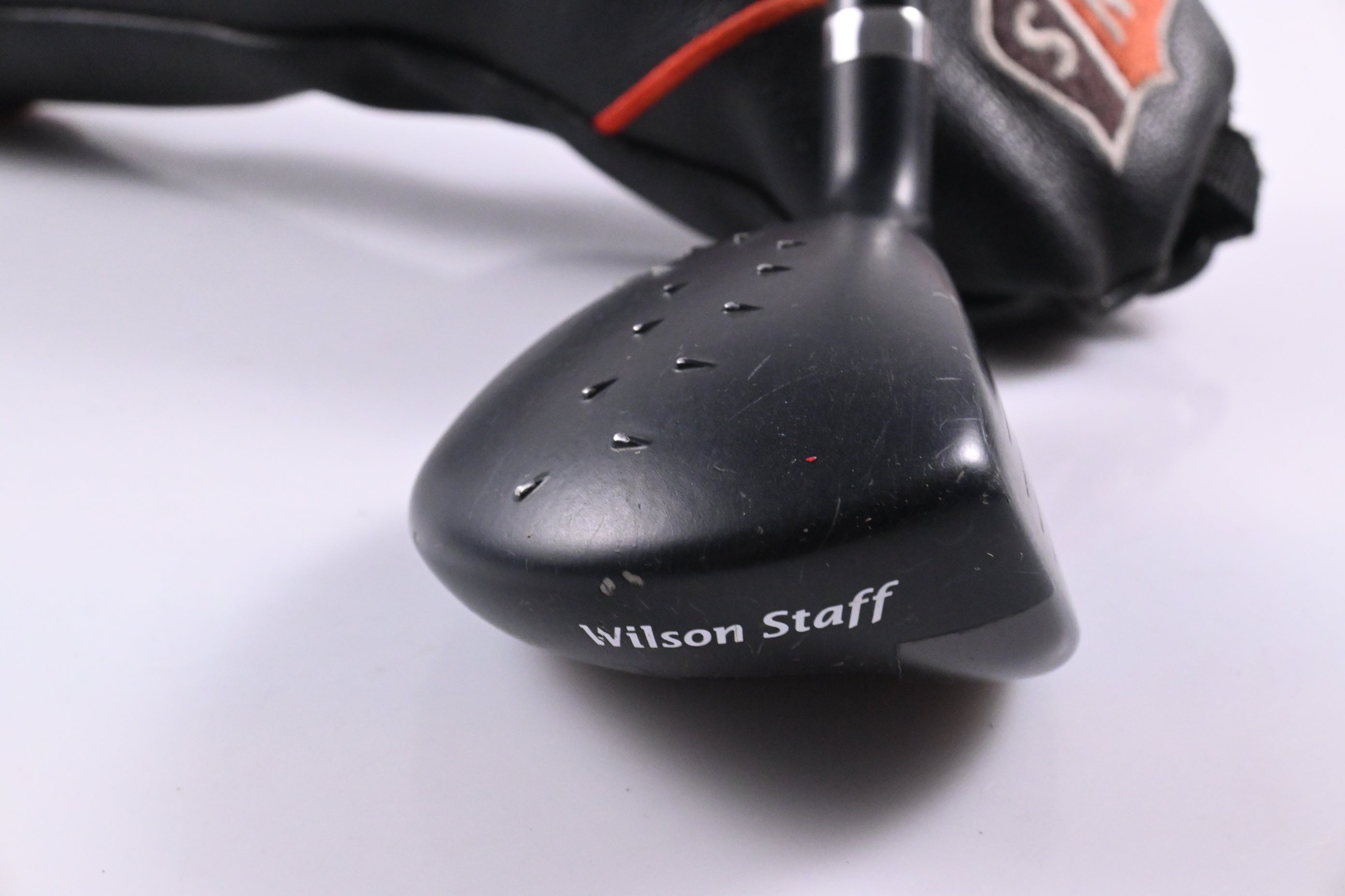 Wilson D300 #4 Hybrid / 22 Degree / Regular Flex UST Elemants Chrome 5 Shaft