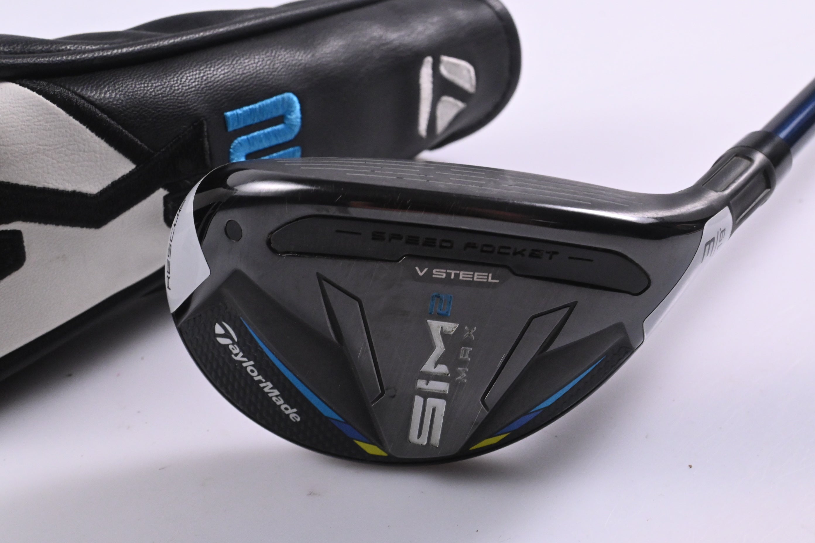 Taylormade SIM2 Max #3 Hybrid / 19 Degree / Stiff Flex Ventus Blue 7 Shaft