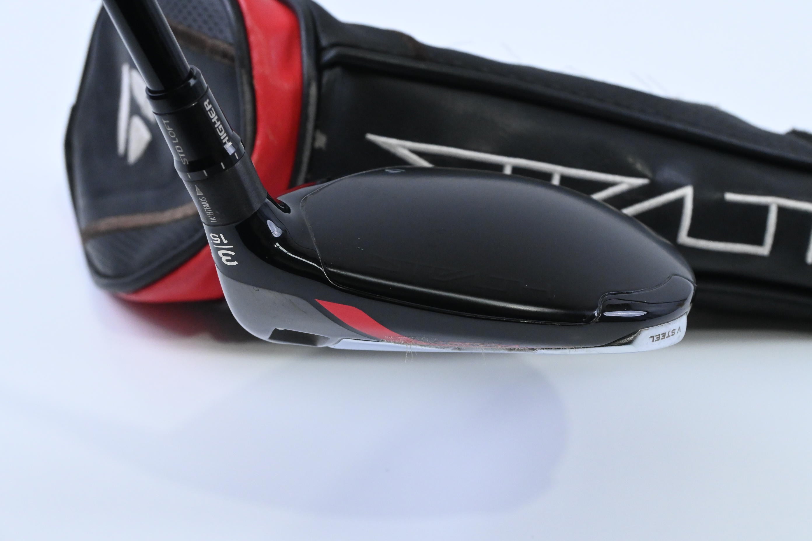 Taylormade Stealth Plus #3 Wood / 15 Degree / Stiff Flex HZRDUS Smoke Red RDX 75