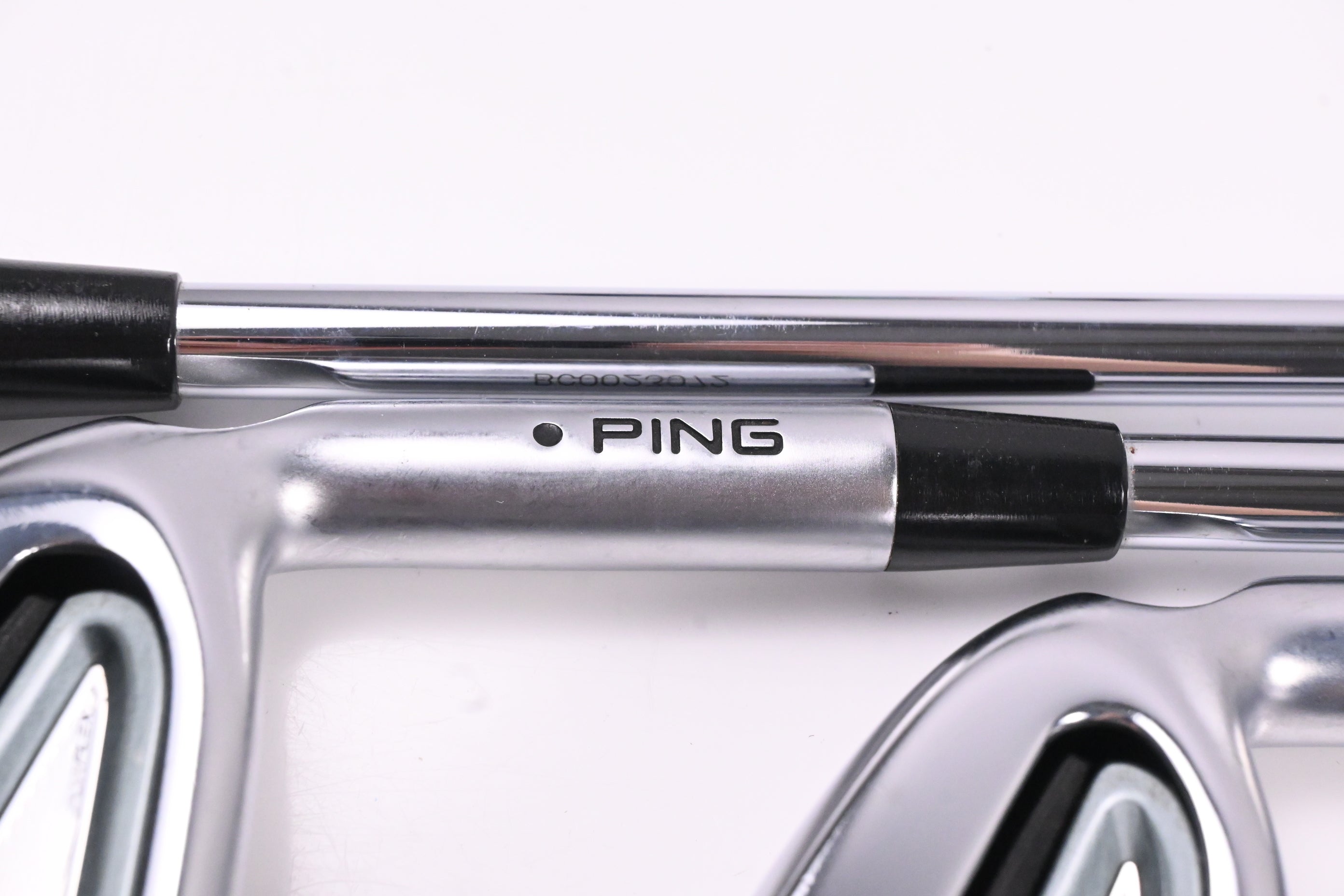 Ping G730 Irons / 5-PW+UW+56° / Black Dot / Stiff Flex Dynamic Gold S300 Shafts