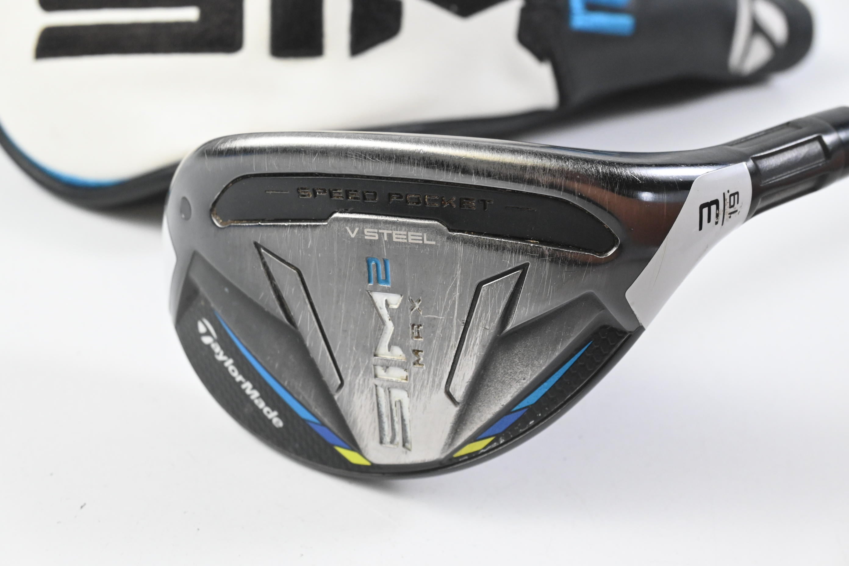 Taylormade SIM2 Max #3 Hybrid / 19 Degree / Stiff Flex Fujikura Ventus Blue 7