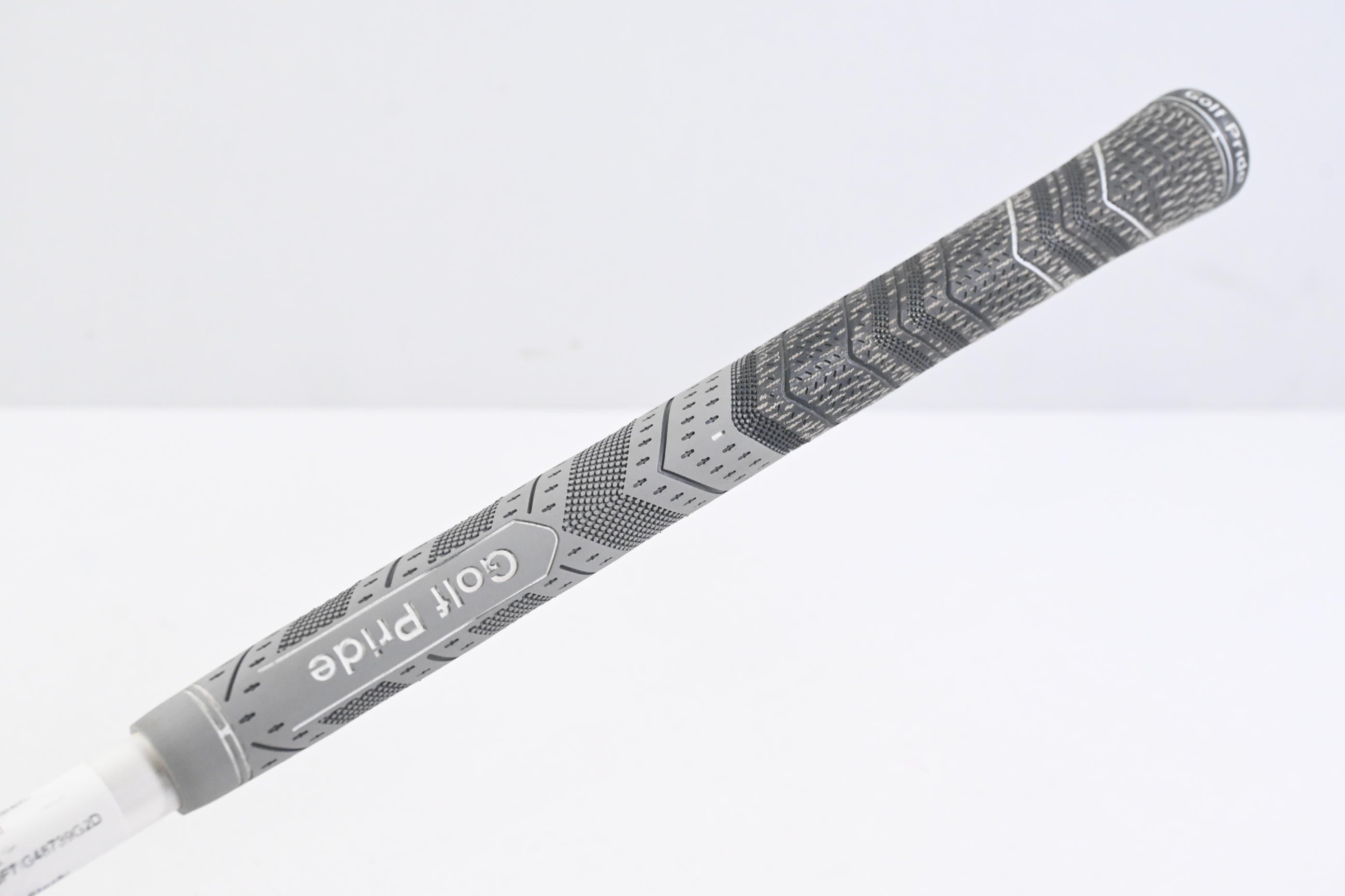 Taylormade SIM2 #3 Hybrid / 19.5 Degree / Regular Flex UST Mamiya Proforce V2 85