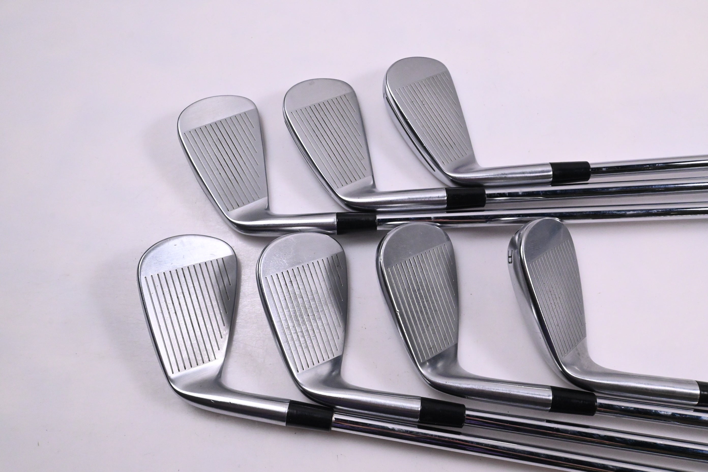 Taylormade P790 2025 Irons / 5-PW+GW / Regular Flex N.S.Pro Modus³ Tour 105