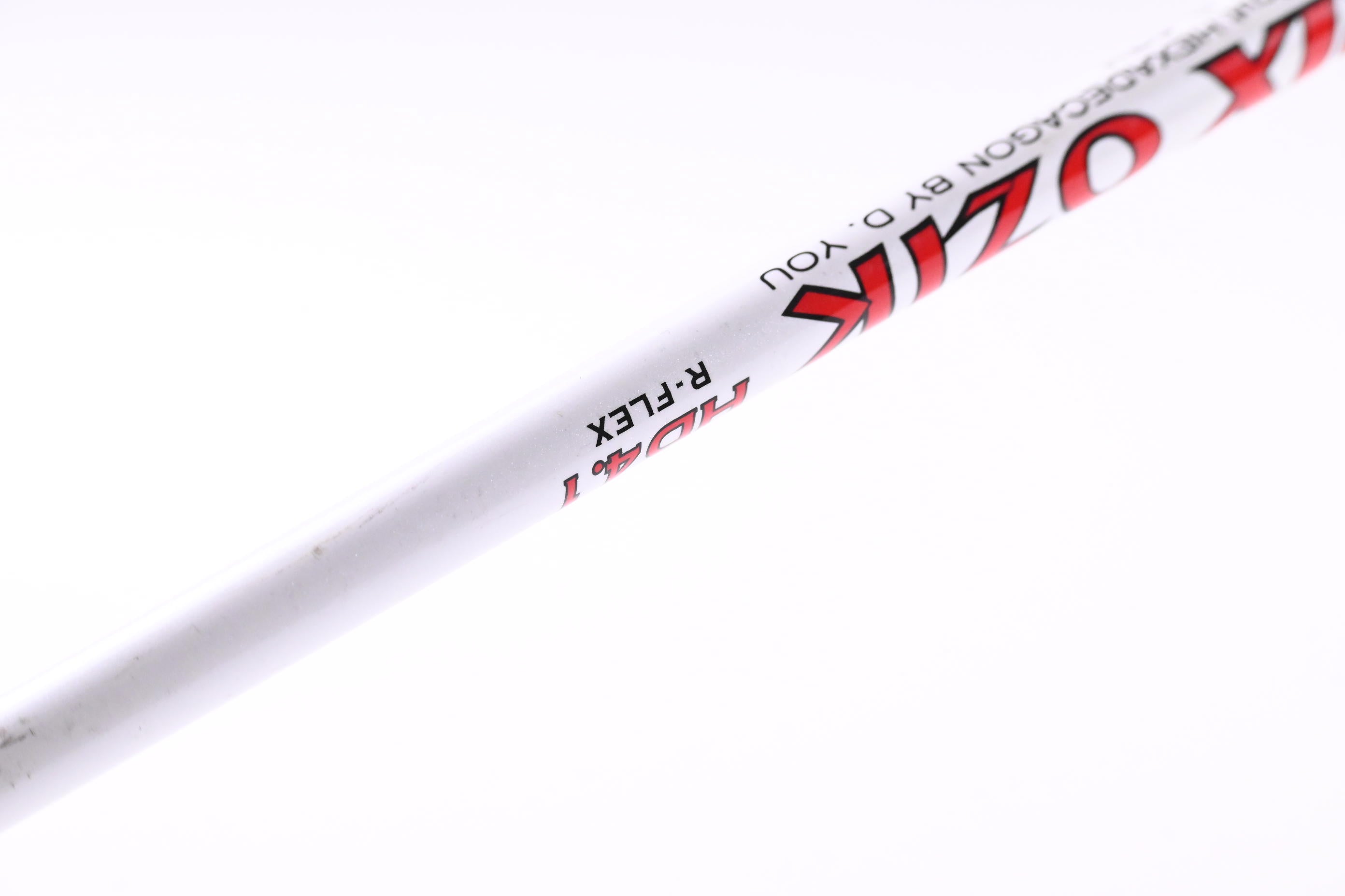 Wilson Staff D100 Driver / 9 Degree / Regular Flex Matrix Ozik HD 4.1 Shaft
