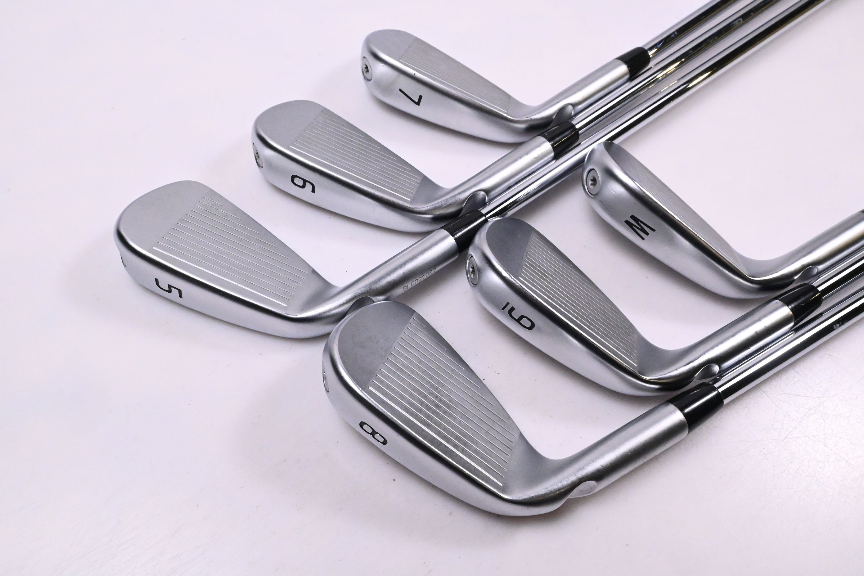 Ping i240 Irons / 5-PW / Black Dot / Regular Flex Ping AWT 3.0 Shafts