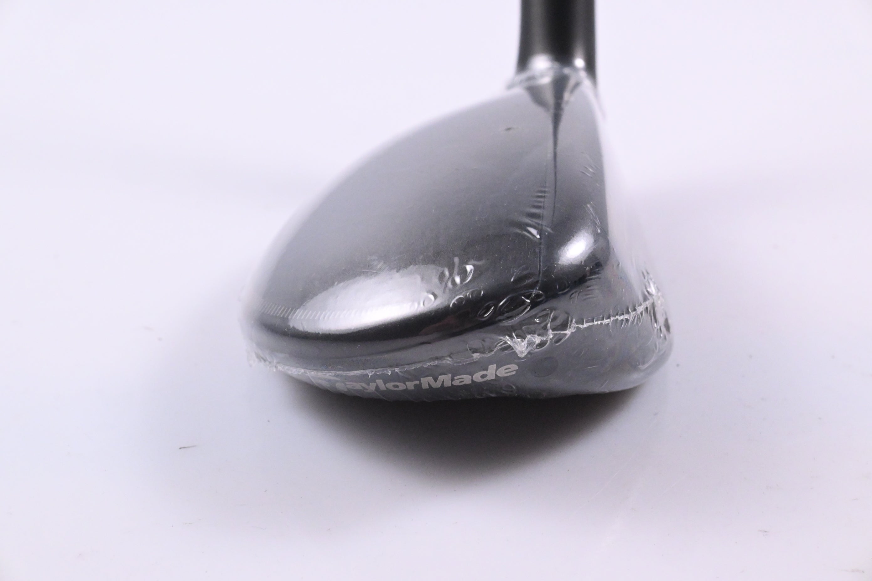 Taylormade Qi4D Hybrid / 22 Degree / Regular Flex KBS Reax 65 Shaft