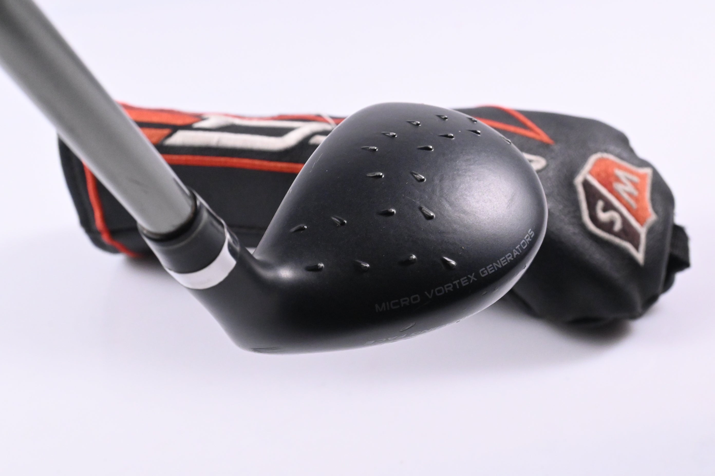 Wilson D300 #4 Hybrid / 22 Degree / Regular Flex UST Elemants Chrome 5 Shaft