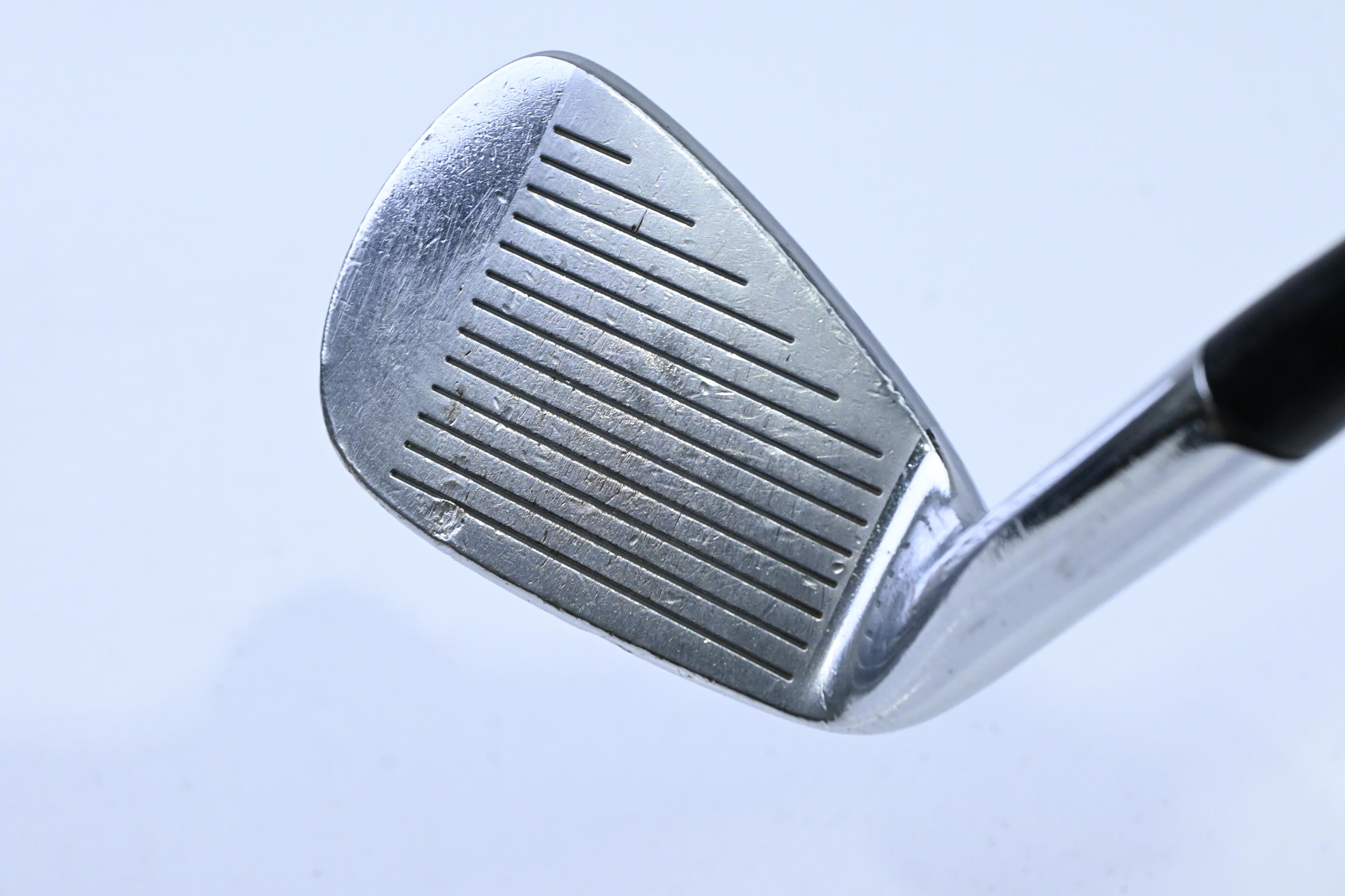 Mizuno MP-30 #9 Iron / Regular Flex Dynamic Gold R300