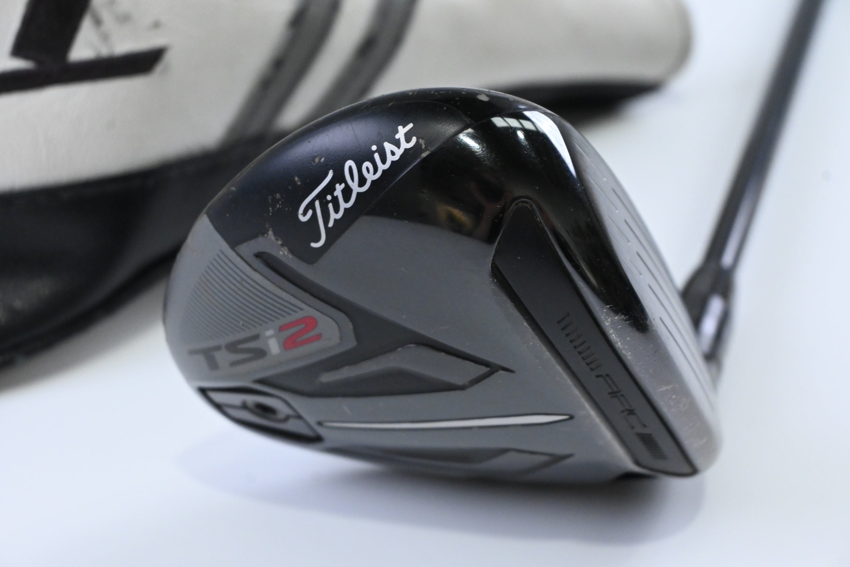 Titleist TSi2 #3 Wood / 15 Degree / Stiff Flex Tensei AV Raw Blue 65 Shaft