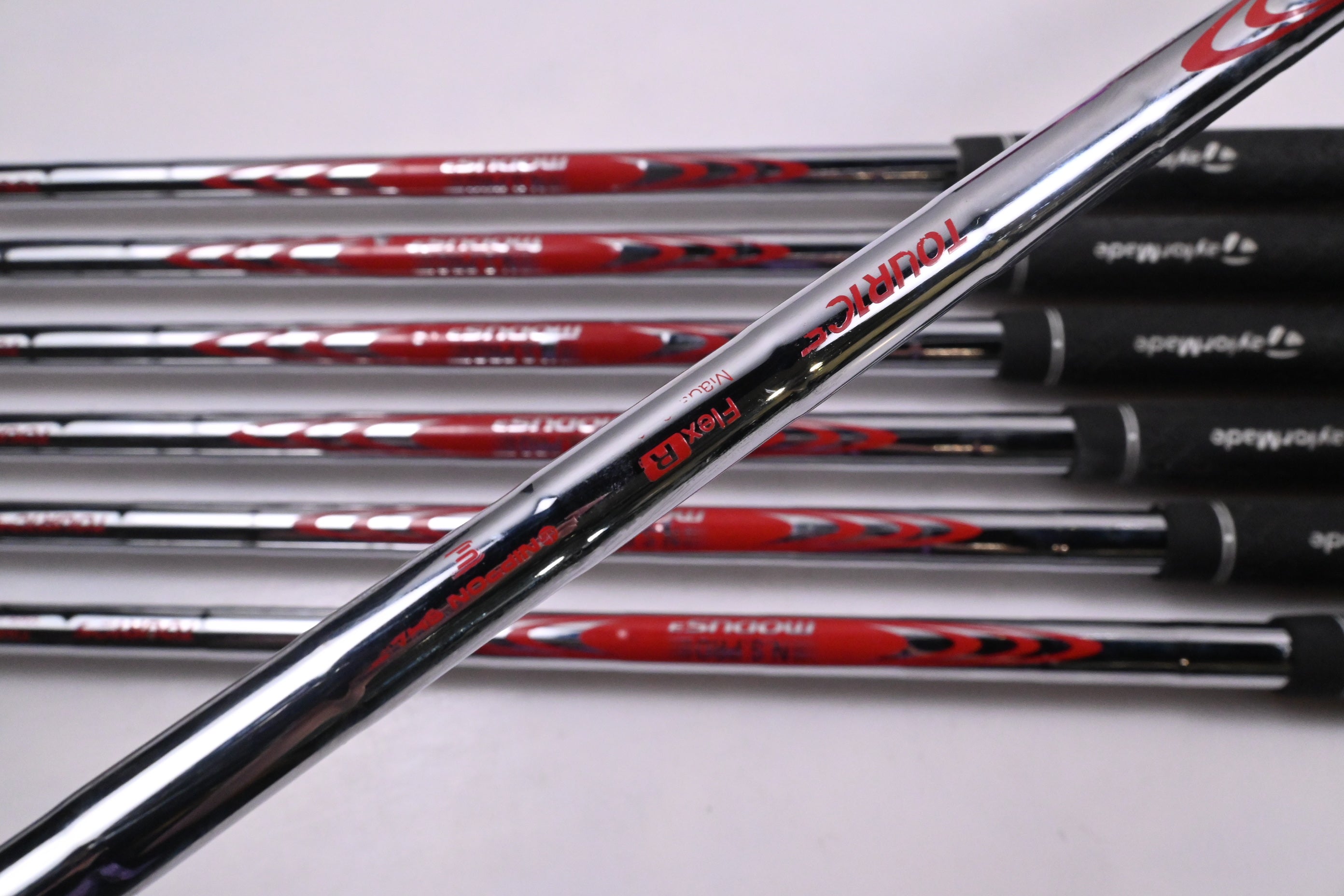 Taylormade P790 2025 Irons / 5-PW+GW / Regular Flex N.S.Pro Modus³ Tour 105