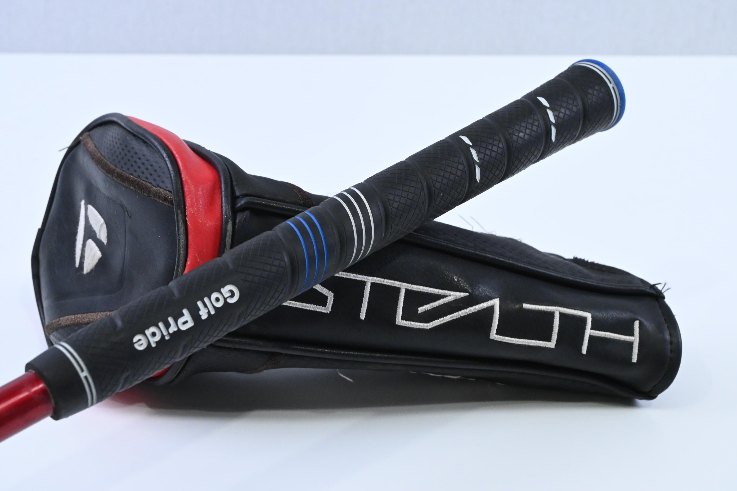 Taylormade Stealth Plus #3 Wood / 15 Degree / Stiff Flex HZRDUS Smoke Red RDX 75