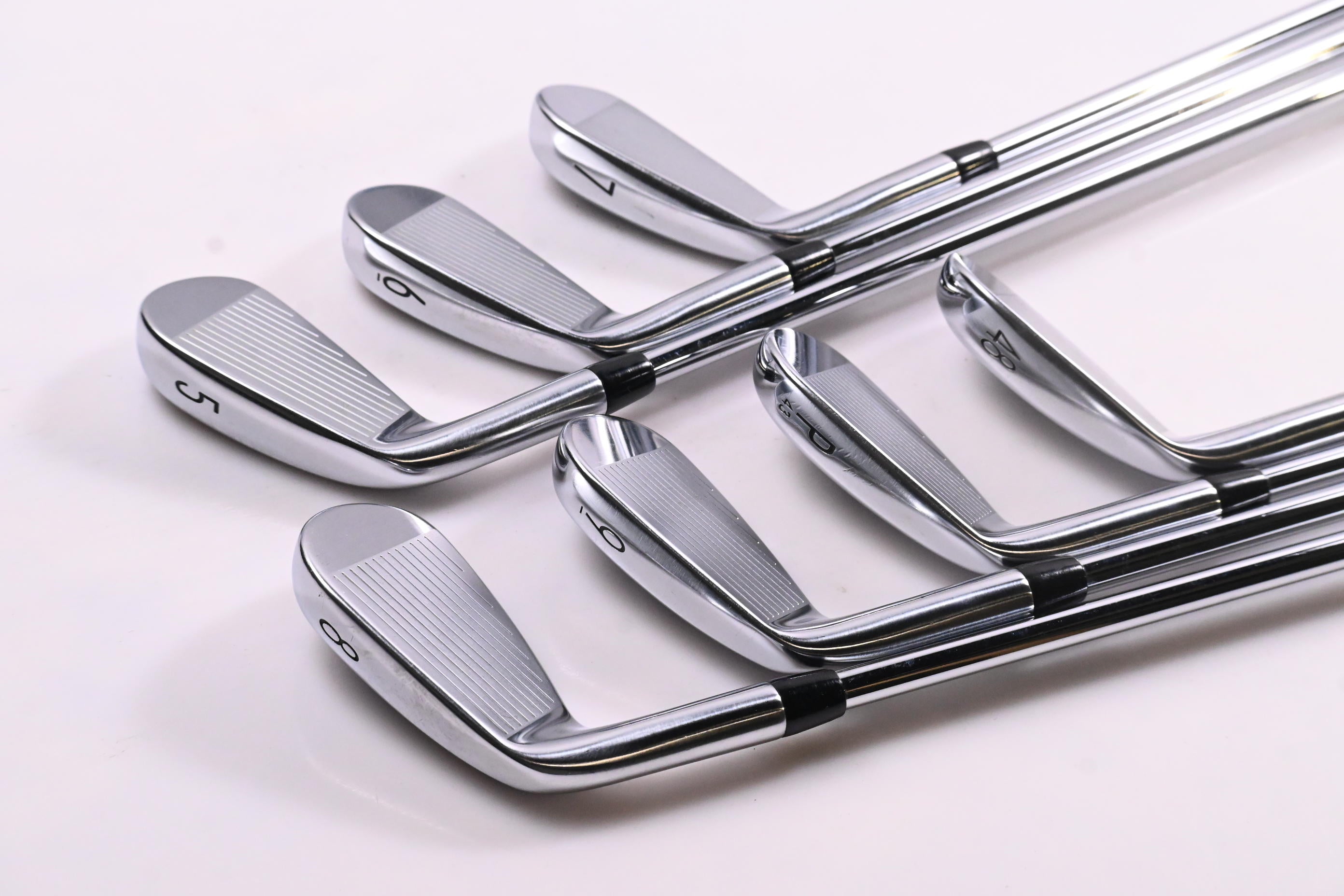 Titleist T200 2019 Irons / 5-PW+48° / Regular Flex AMT Black R300 Shafts