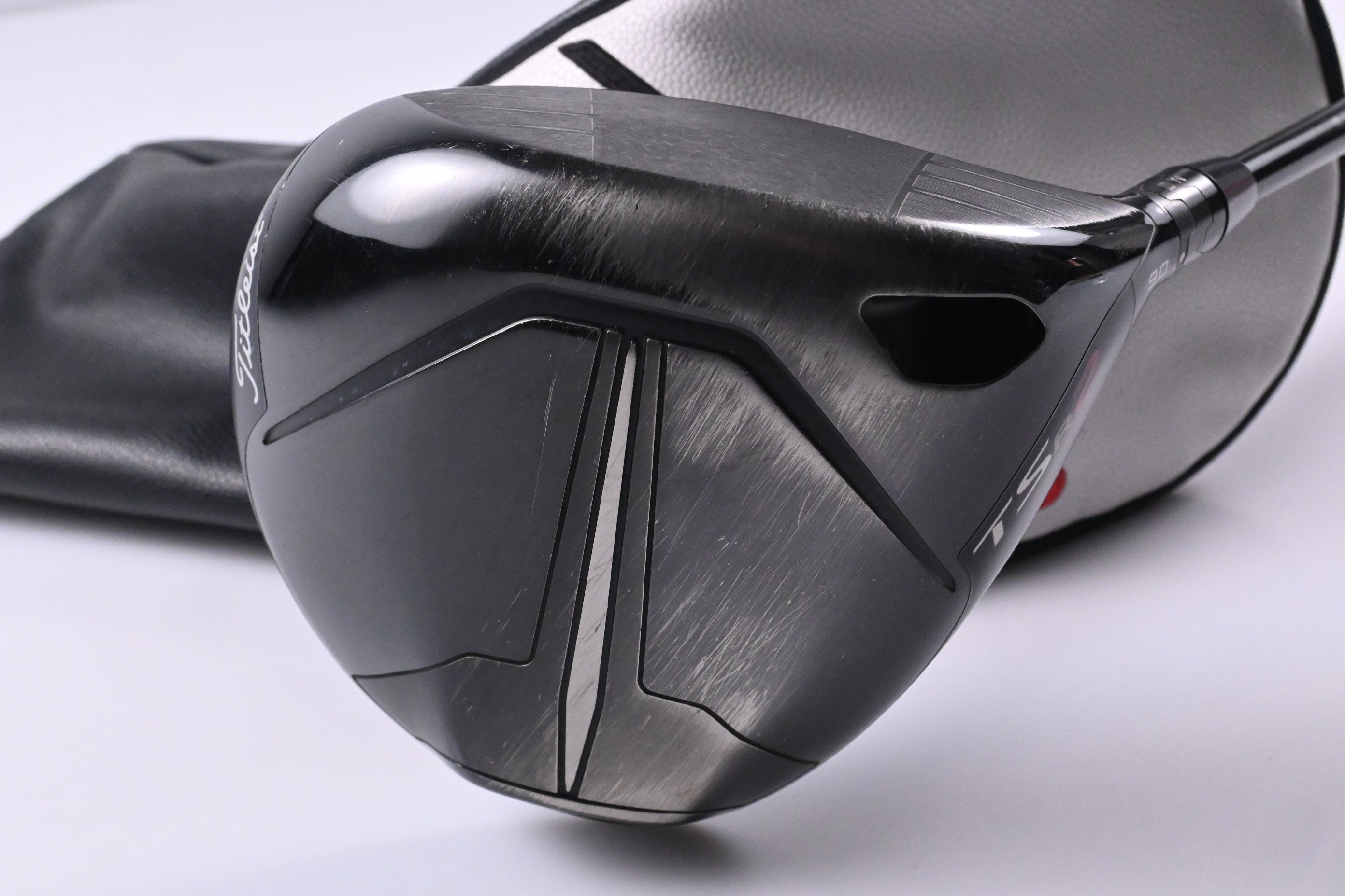 Titleist TSR2 Driver / 9 Degree / Stiff Flex HZRDUS Smoke Black RDX 60 Shaft