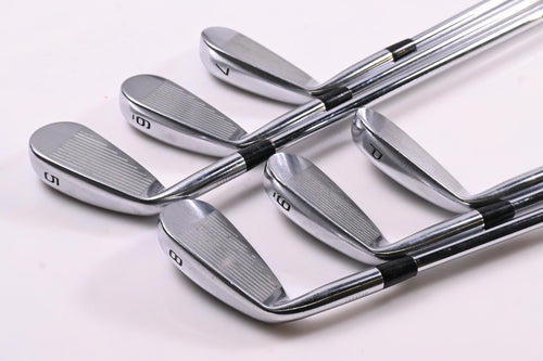 Mizuno JPX 825 Irons / 5-PW / Stiff Flex N.S.Pro 950GH Shafts