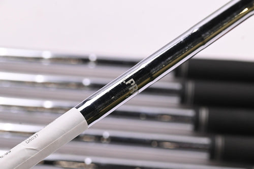 Mizuno JPX 825 Irons / 5-PW / Stiff Flex N.S.Pro 950GH Shafts
