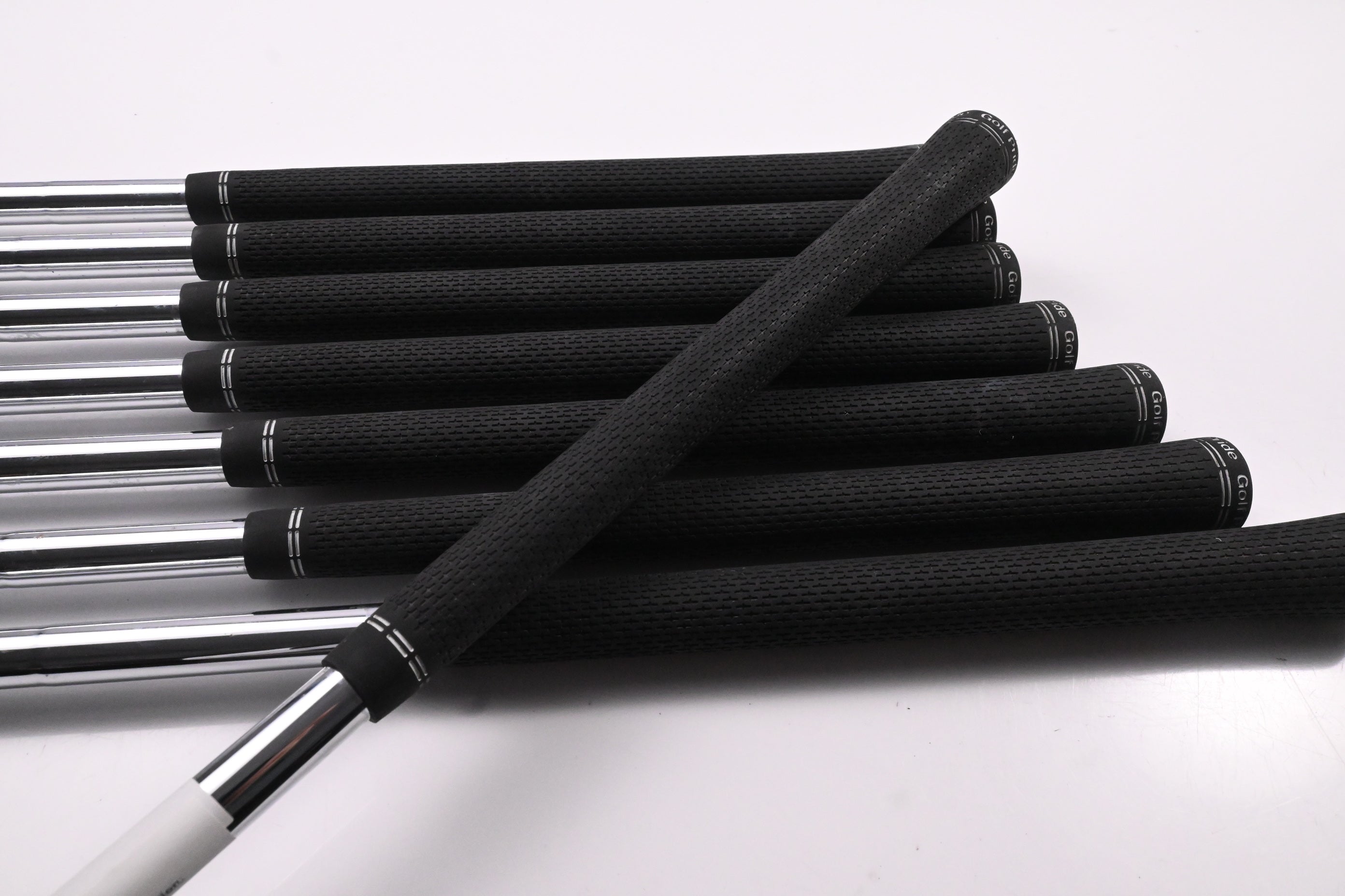 Ping G730 Irons / 5-PW+UW+56° / Black Dot / Stiff Flex Dynamic Gold S300 Shafts