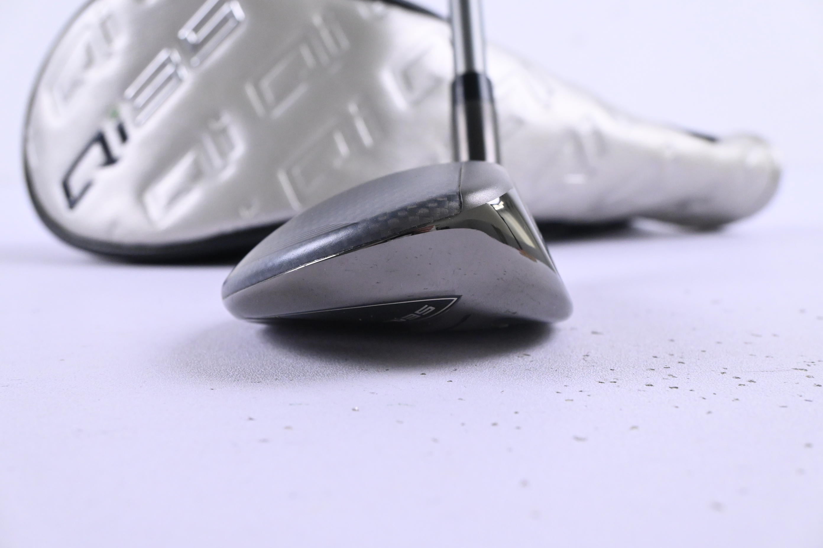 Taylormade Qi35 Max #4 Hybrid / 23 Degree / Senior Flex Fujikura Air Speeder 50