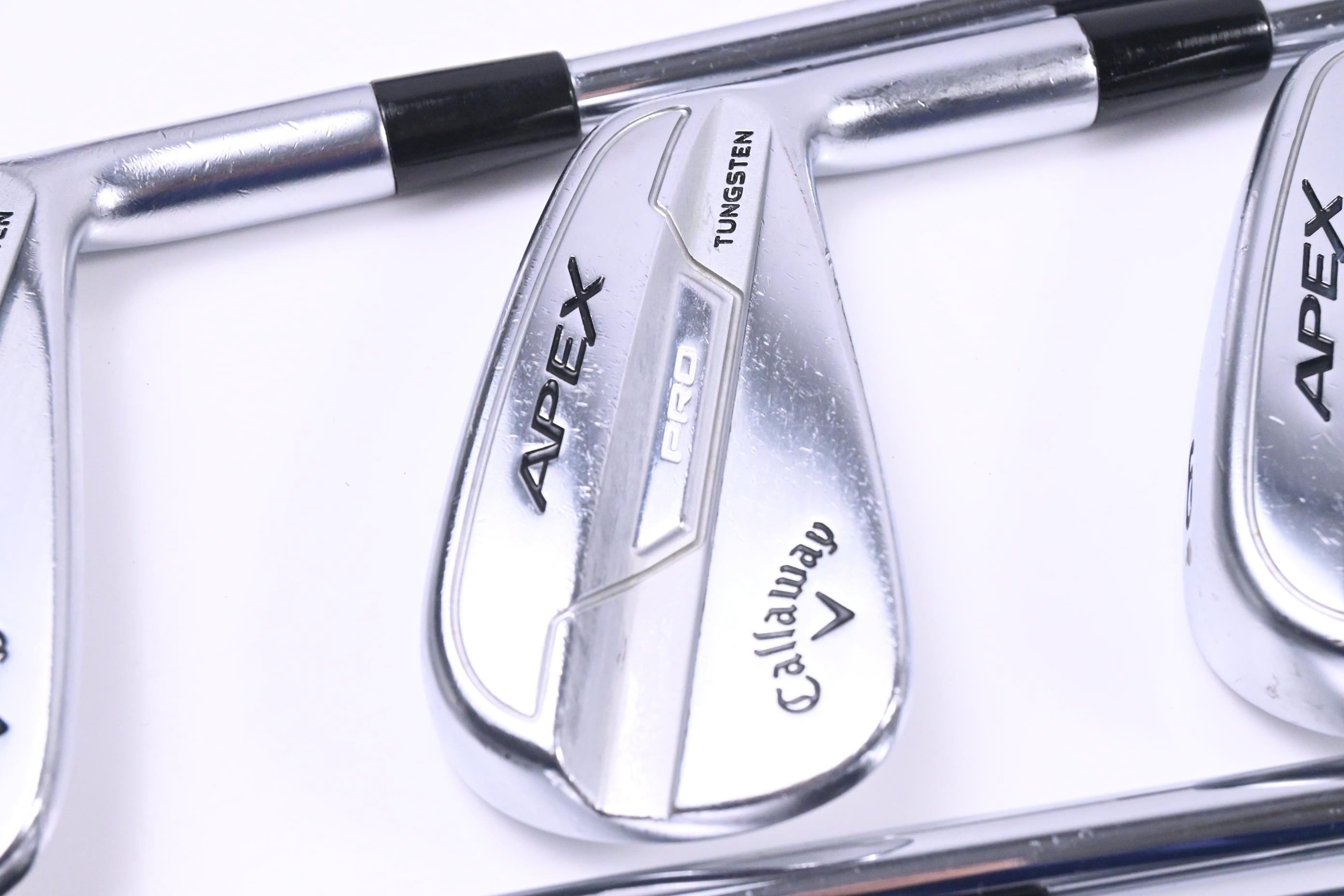 Callaway Apex Pro 21 Irons / 4-PW / X-Flex AMT Tour White X100 Shafts