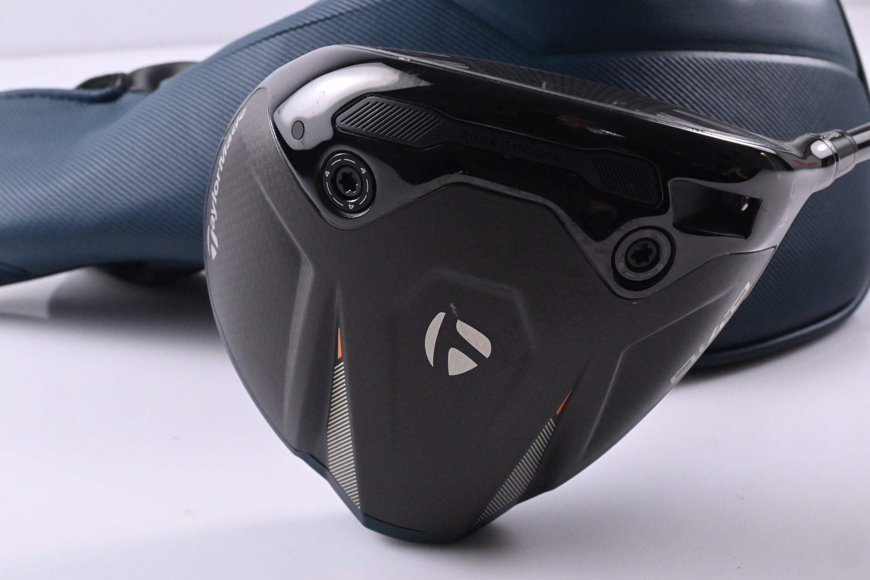 Taylormade Qi4D Driver / 12 Degree / Regular Flex KBS MAX HL 40 Shaft