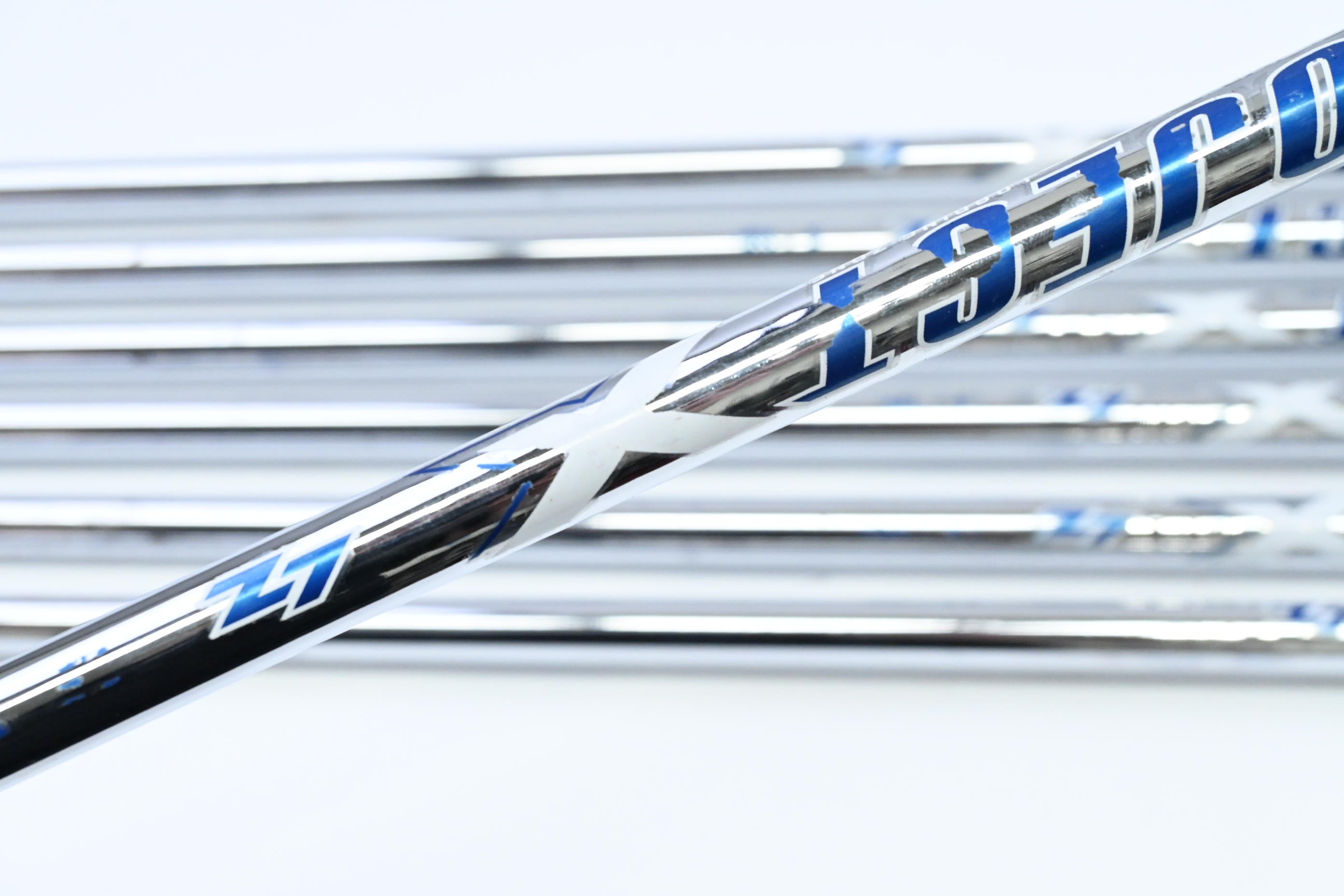 Titleist 718 AP3 Irons / 4-PW / Stiff Flex Project X LZ 115 Shafts