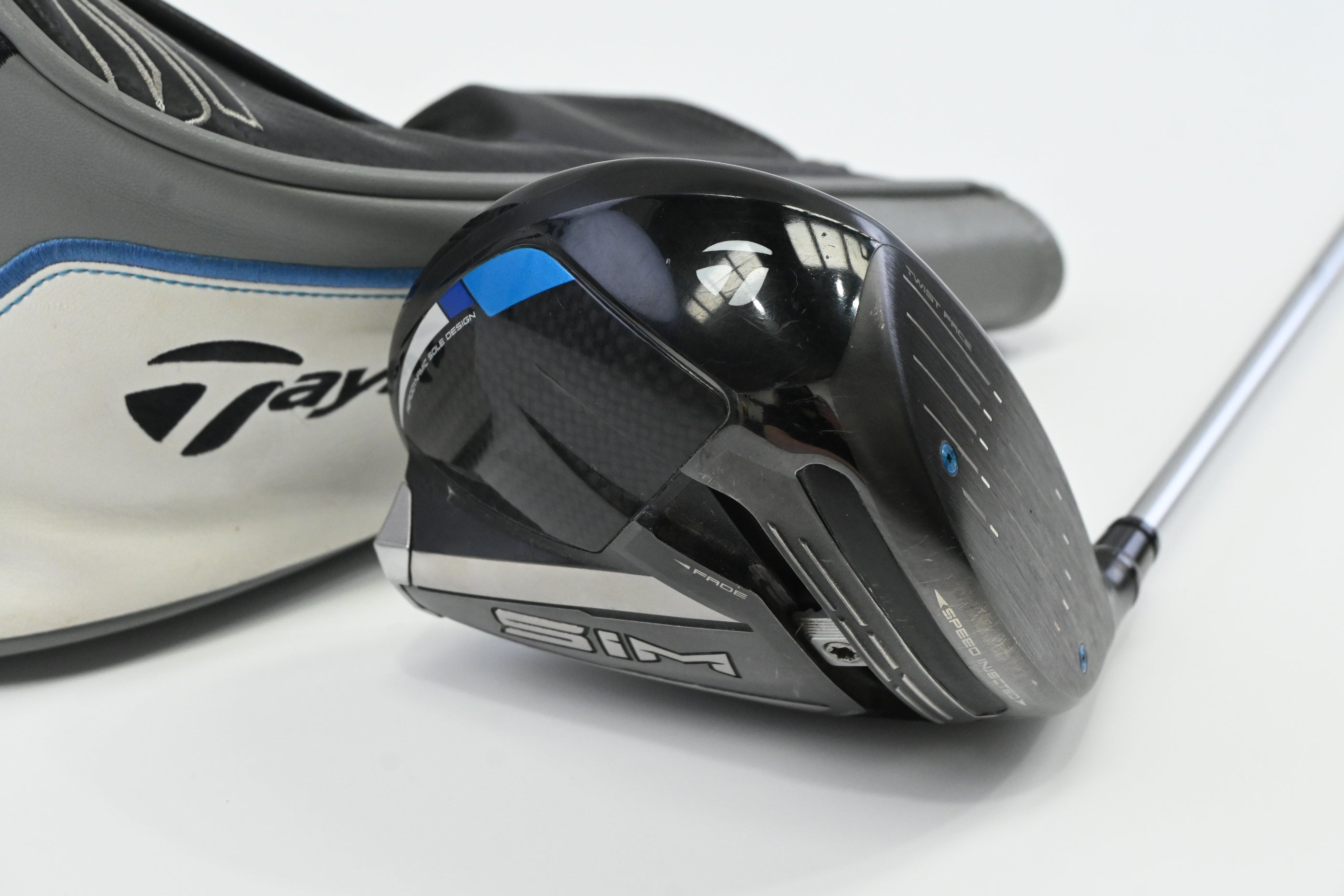 Taylormade SIM Driver / 10.5 Degree / Stiff Flex Tensei CK Blue 60 Shaft