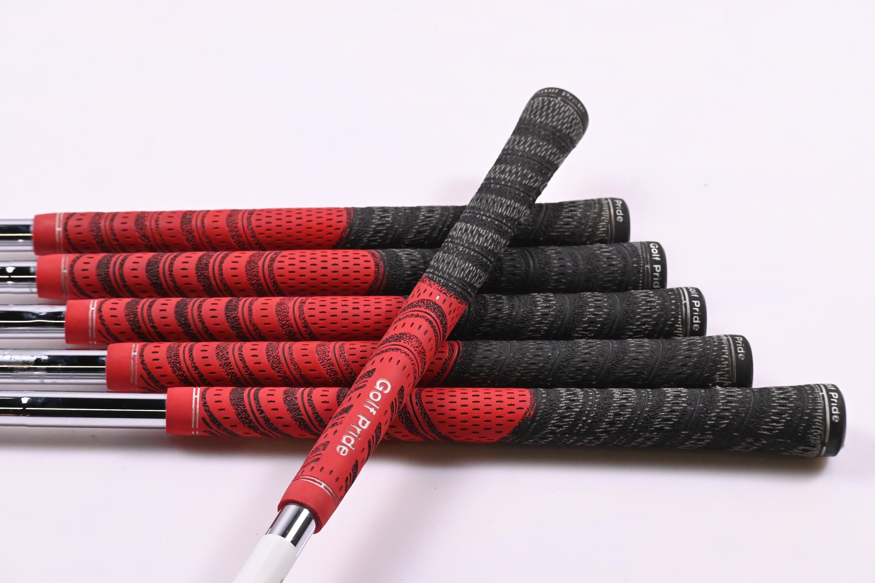 Ping i525 Irons / 5-PW / Black Dot / Stiff Flex Elevate MPH 95 Shafts