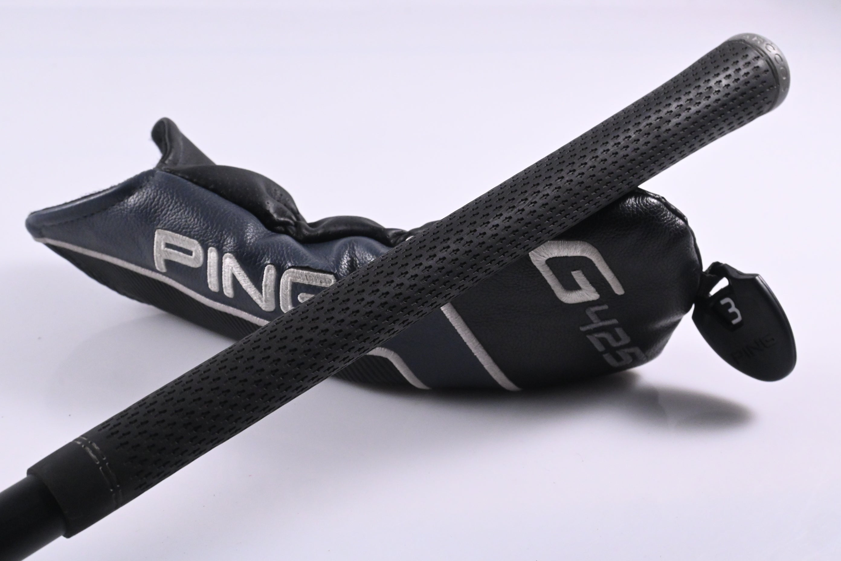 Ping G425 #3 Hybrid / 19 Degree / Regular Flex Ping Alta CB Slate 70 Shaft