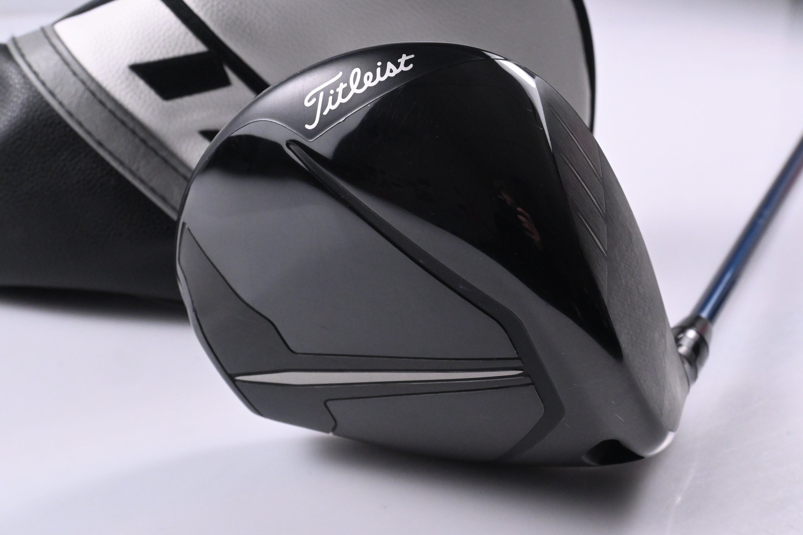 Titleist TSR2 Driver / 9 Degree / X-Flex Fujikura Speeder Pro 74 Shaft