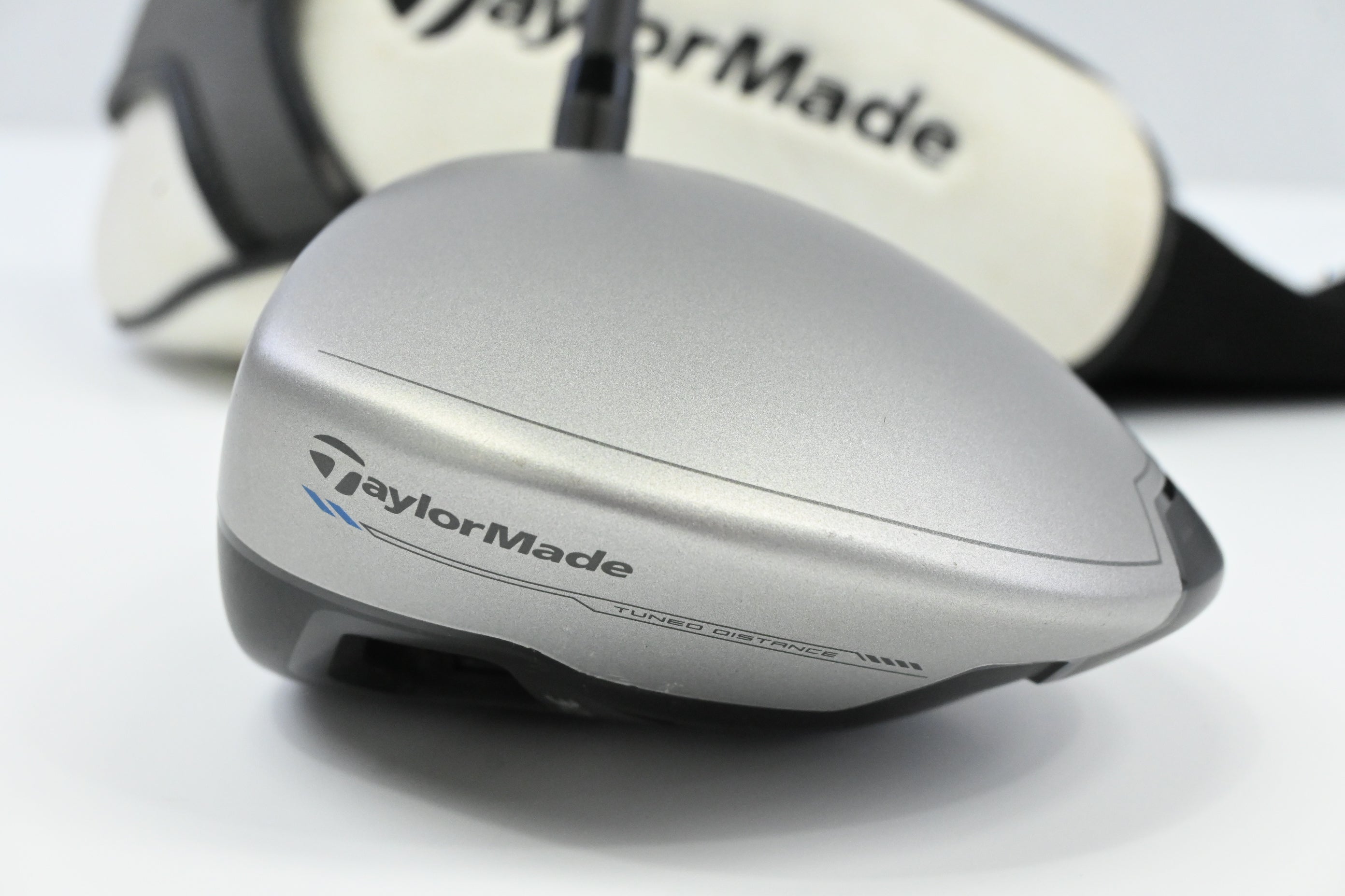 Left Hand Taylormade SLDRS Driver / 10 Degree / Regular Flex Fujikura Speeder 57