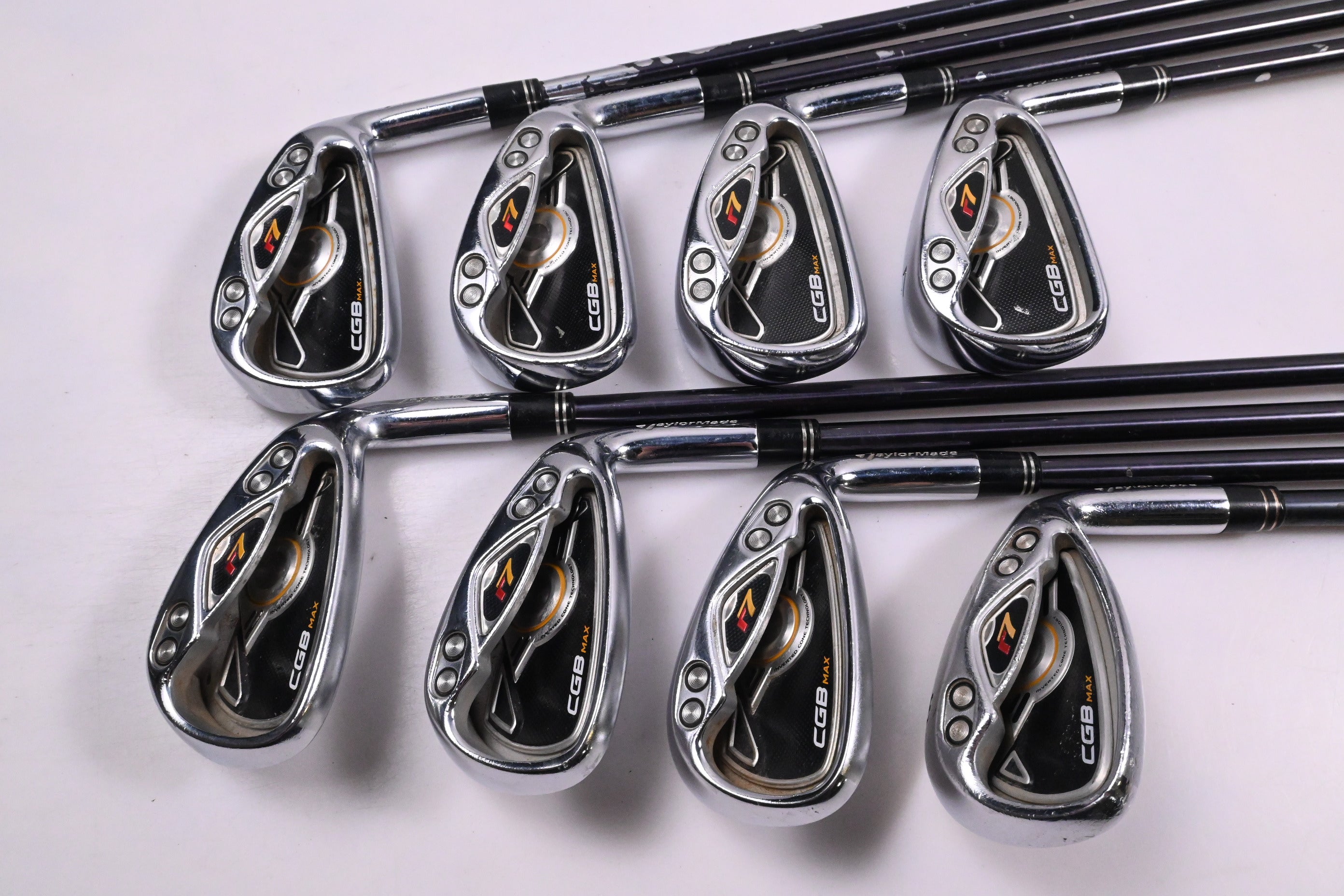 Taylormade R7 CGB Max Irons / 4-PW+SW / Regular Flex REAX 90 Shafts