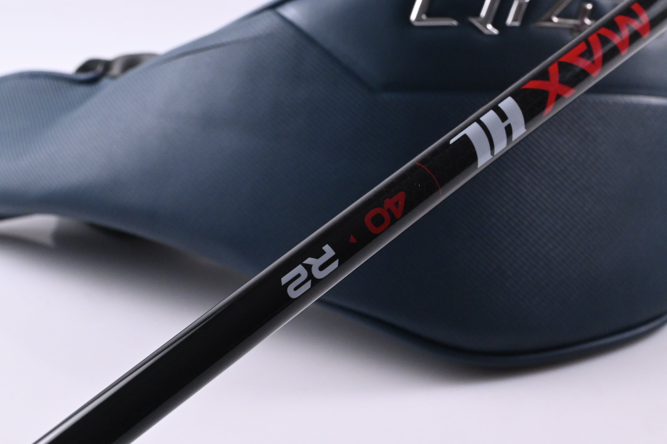 Taylormade Qi4D Driver / 12 Degree / Regular Flex KBS MAX HL 40 Shaft