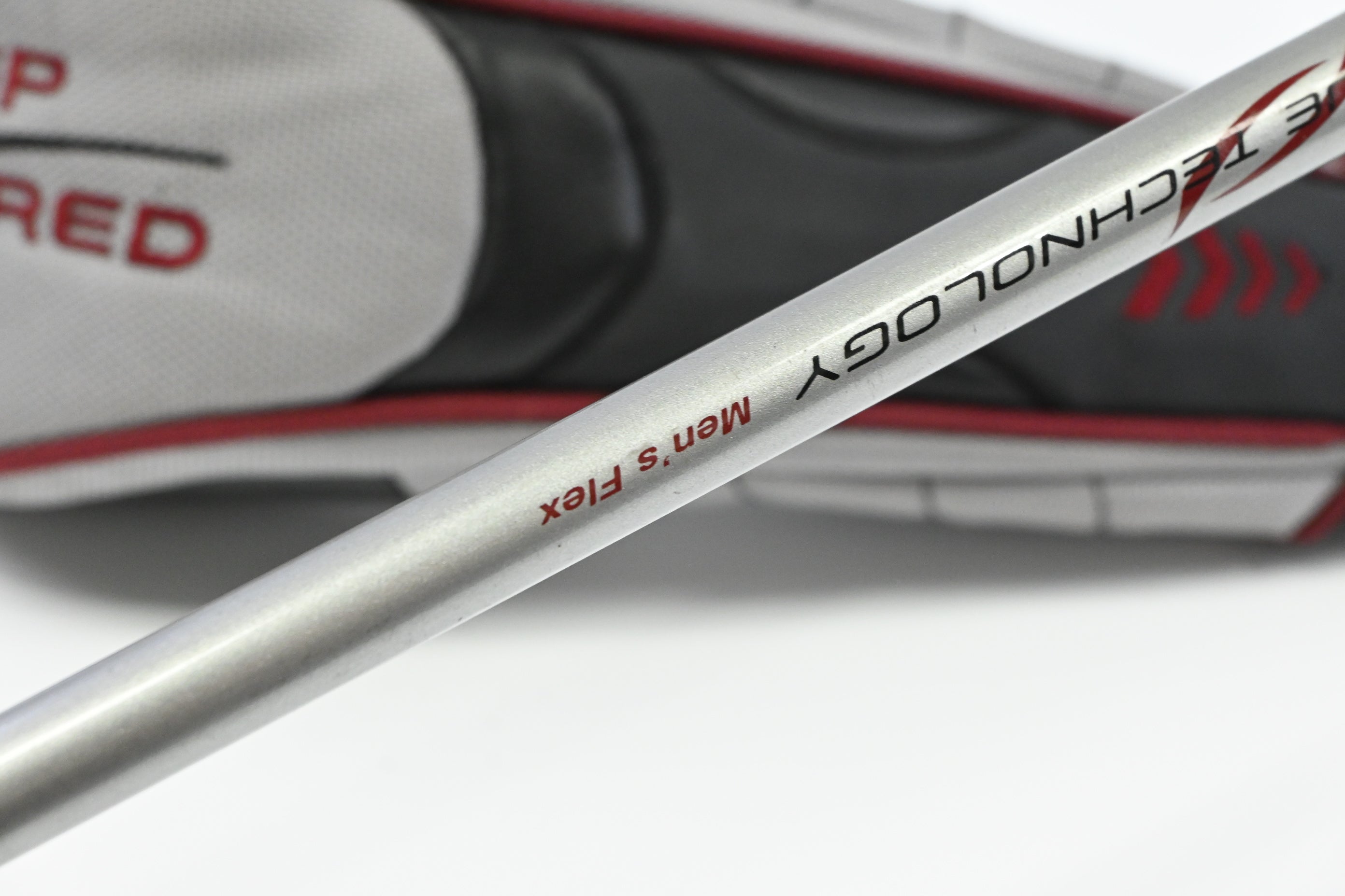 Wilson Deep Red II Driver / 10.5 Degree / Regular Flex Wilson Deep Red Shaft