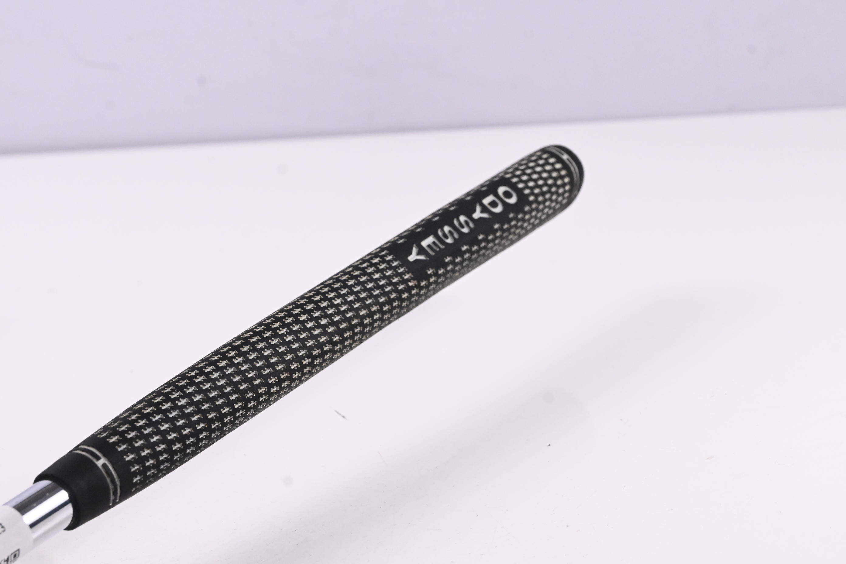 Odyssey White Hot Long-Neck Putter / 35 Inch