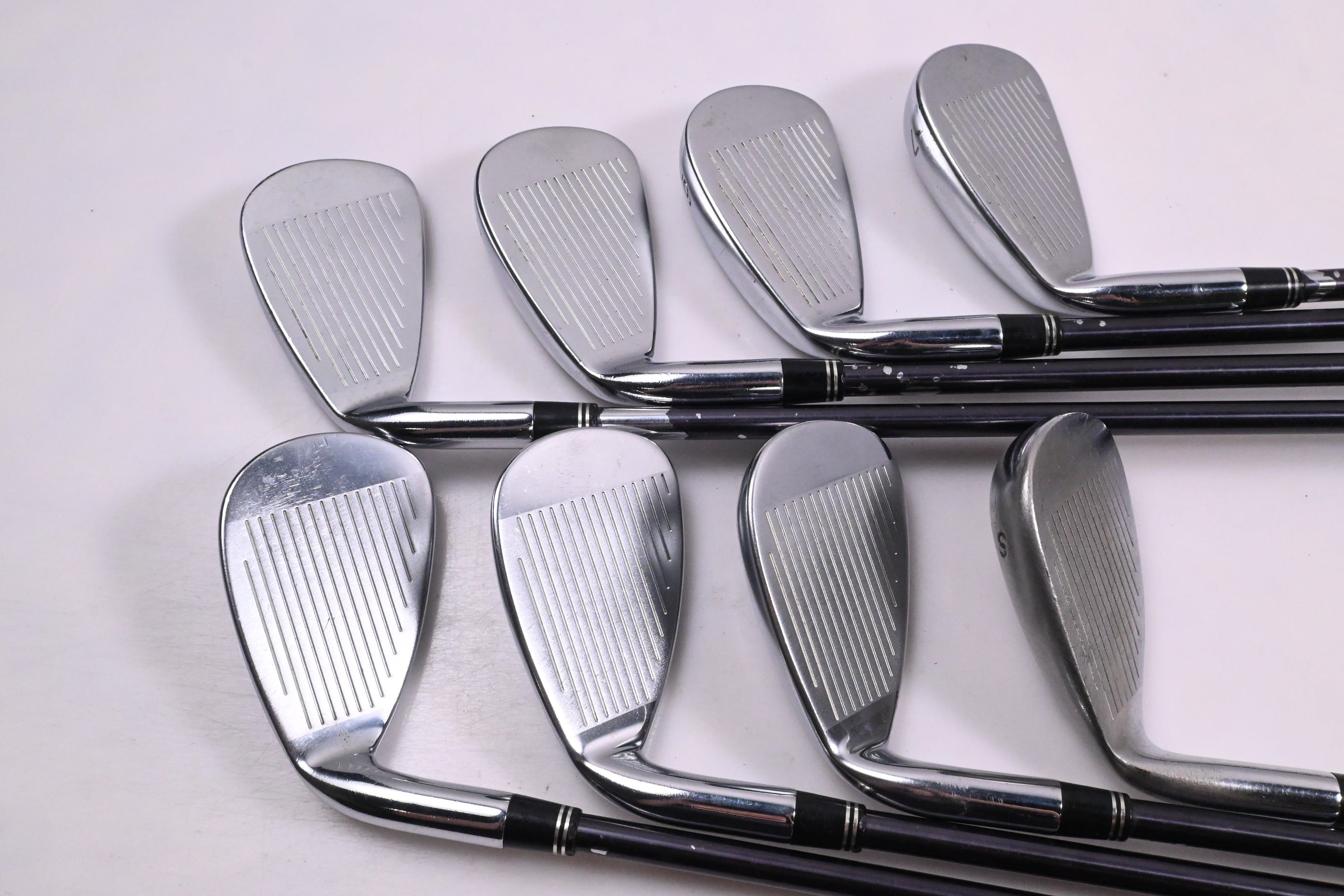 Taylormade R7 CGB Max Irons / 4-PW+SW / Regular Flex REAX 90 Shafts