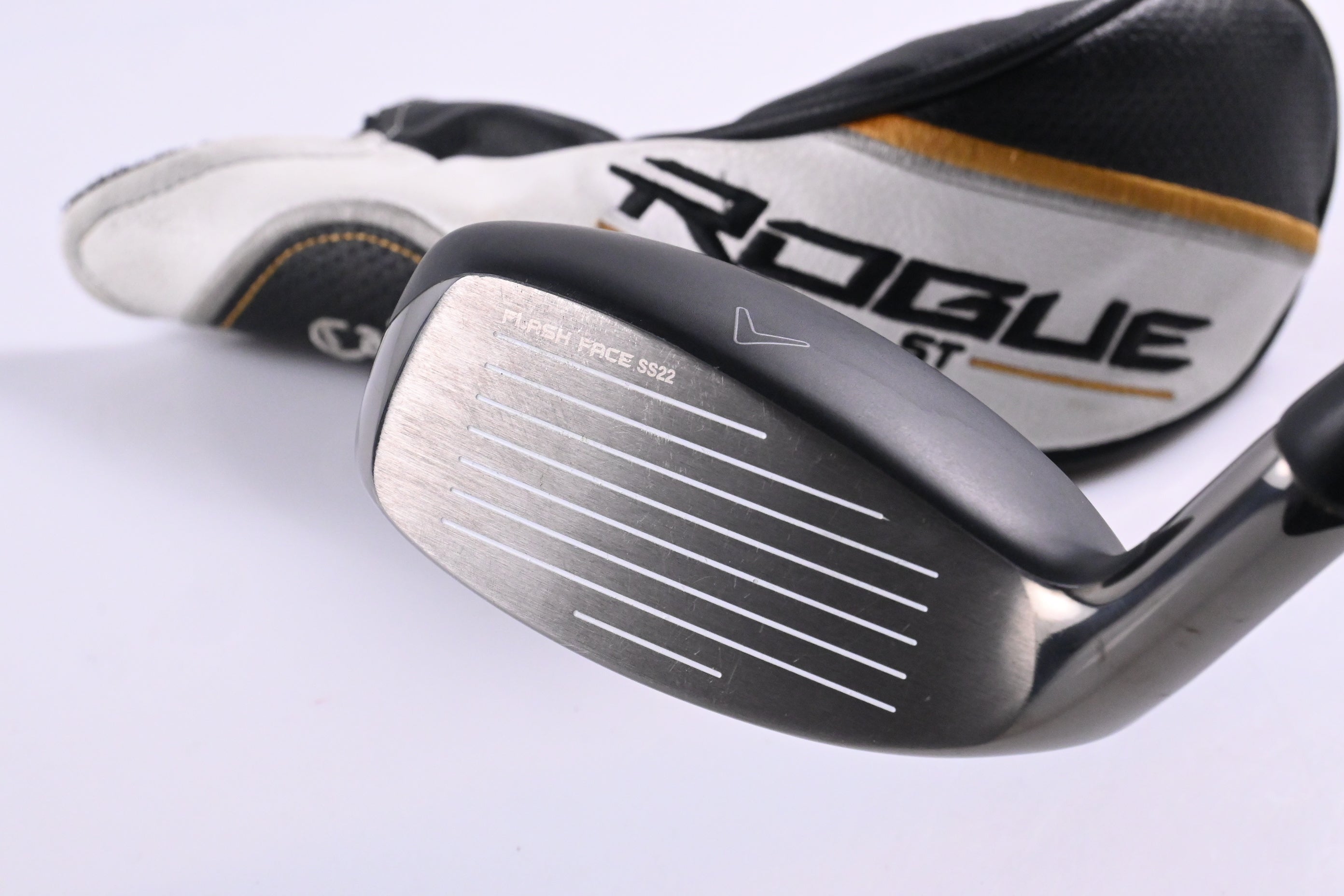 Callaway Rogue ST Max #4 Hybrid / 20 Degree / Regular Flex Tensei AV Blue 65