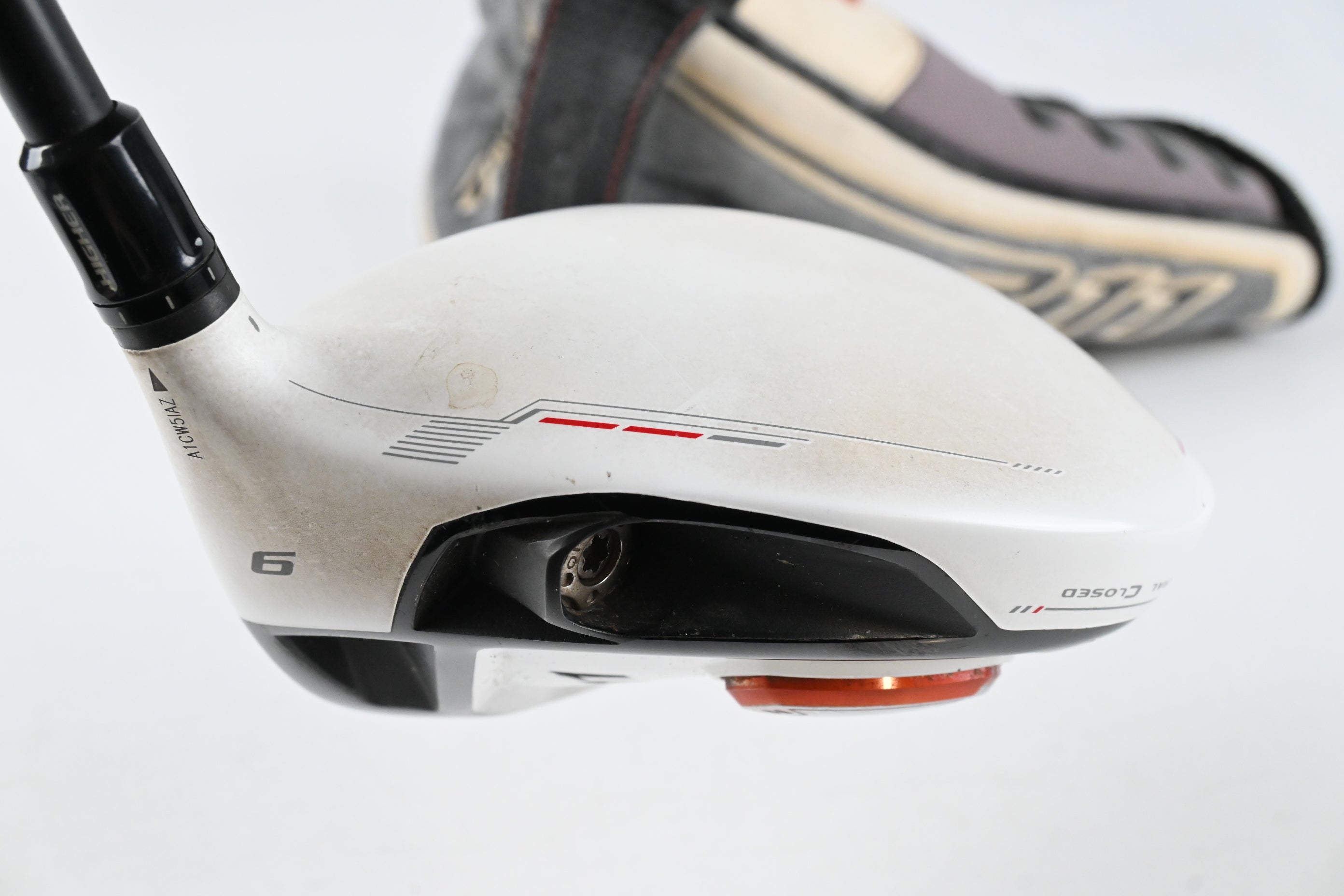 Taylormade R11 Driver / 9 Degree / Stiff Flex Fujikura Blur 60 Shaft
