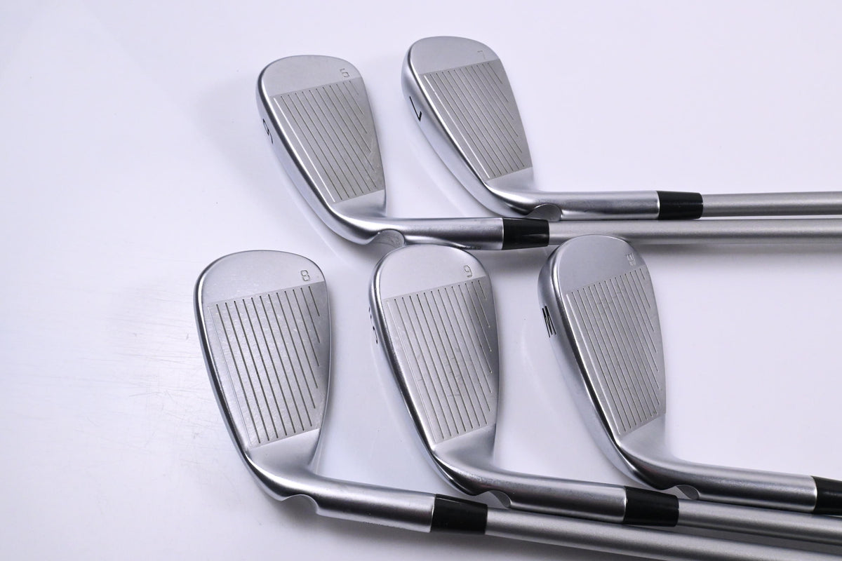 Ping G440 Irons / 6-PW / Black Dot / Senior Flex Ping Alta Quick 45 Shafts