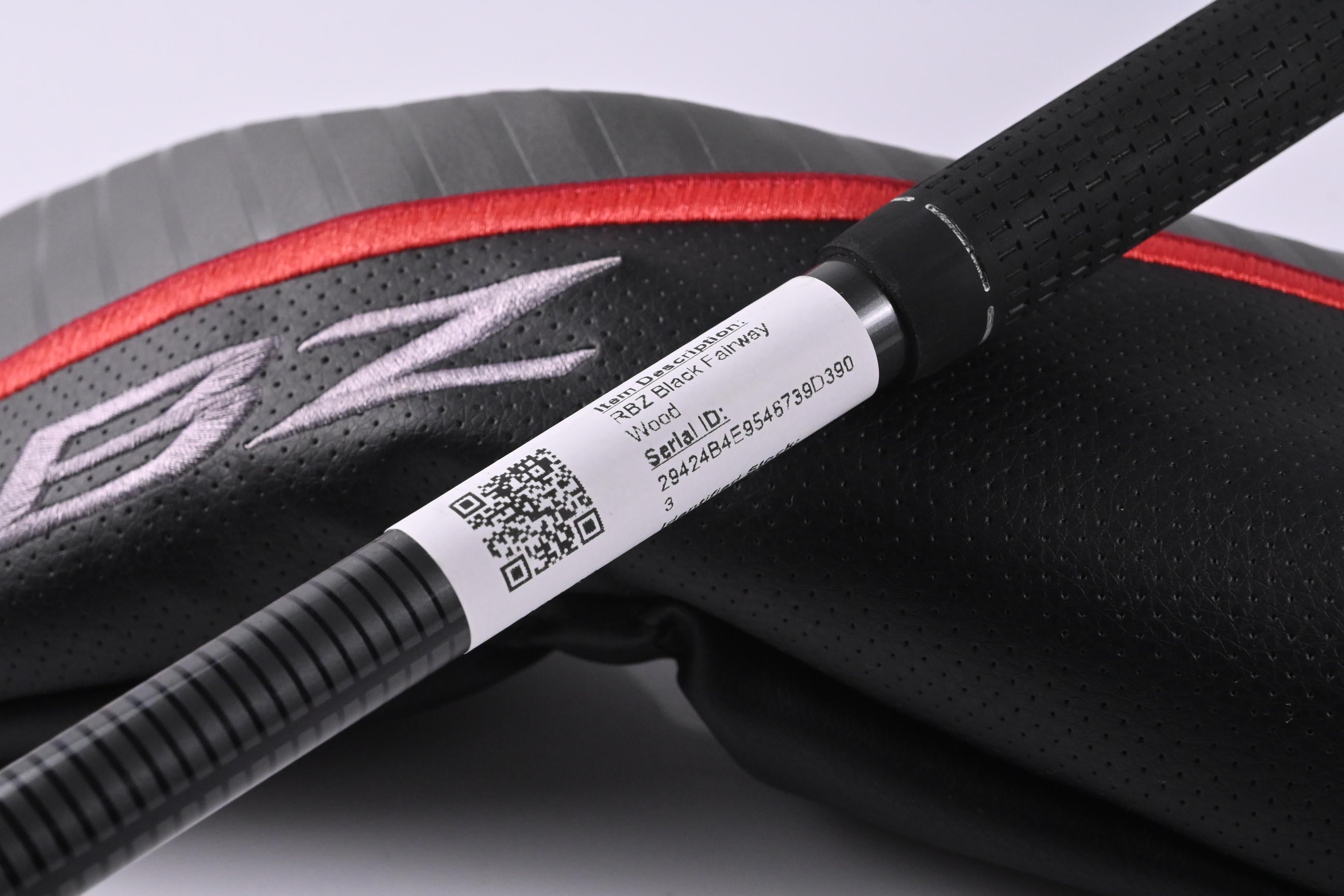 Taylormade RBZ Black #3 Wood / 15 Degree / Regular Flex Taylormade RBZ 55 Shaft
