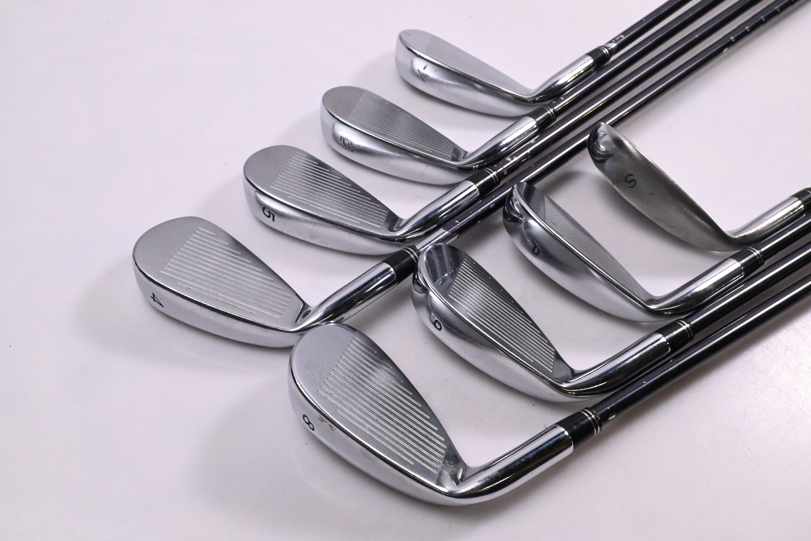 Taylormade R7 CGB Max Irons / 4-PW+SW / Regular Flex REAX 90 Shafts
