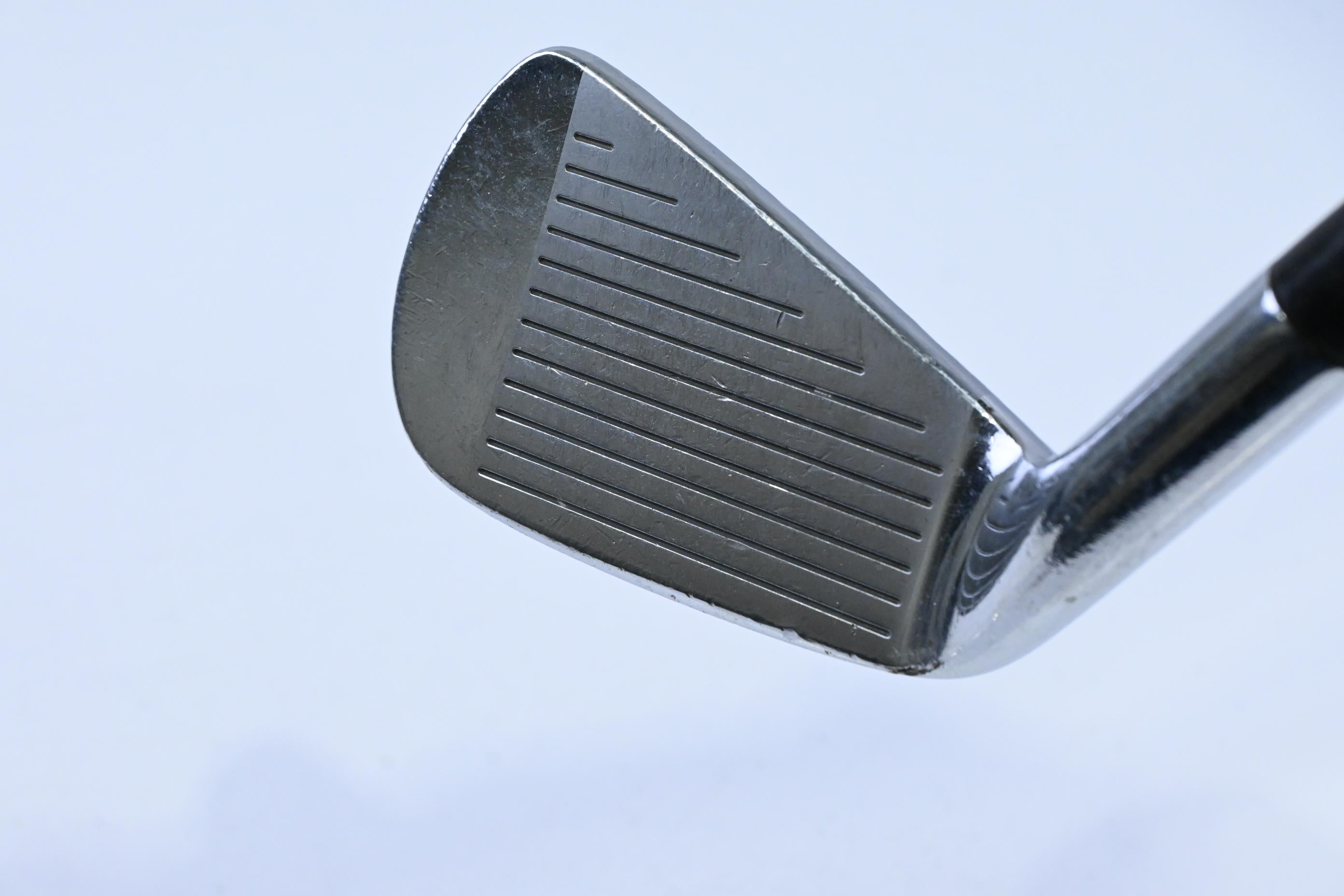 Mizuno MP-30 #4 Iron / 24 Degree / Regular Flex Dynamic Gold R300 Shaft