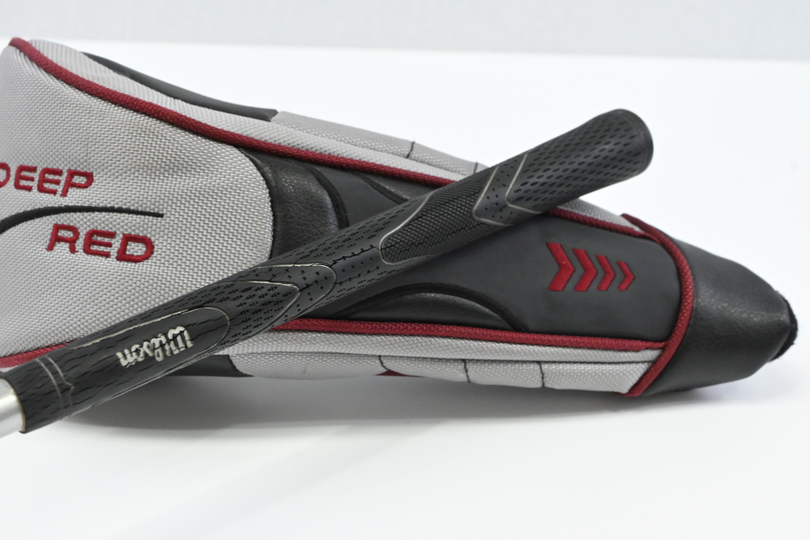 Wilson Deep Red II Driver / 10.5 Degree / Regular Flex Wilson Deep Red Shaft