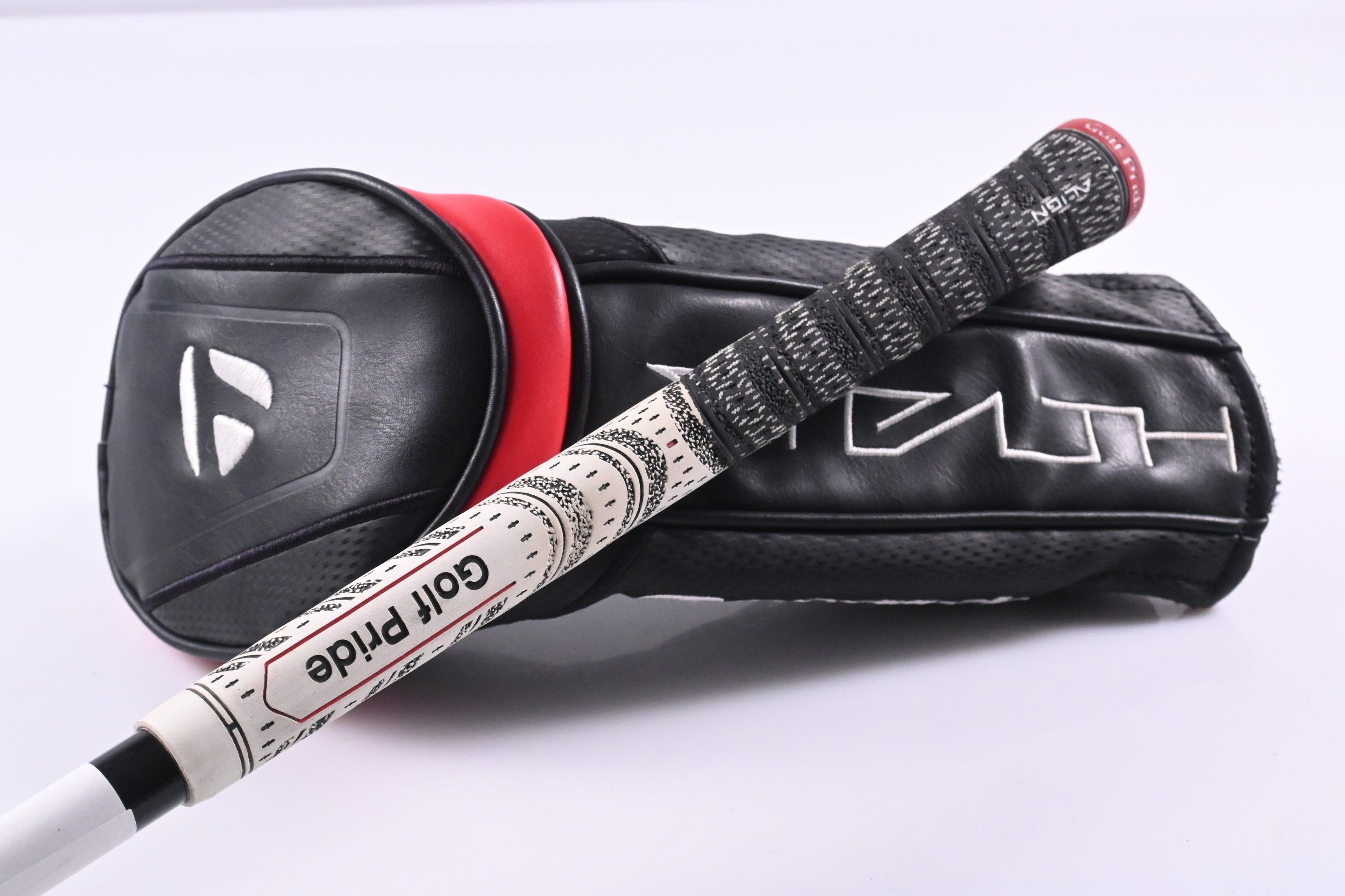Taylormade Stealth HL #3 Wood / 16.5 Degree / Regular Flex Fujikura Ventus Red 5