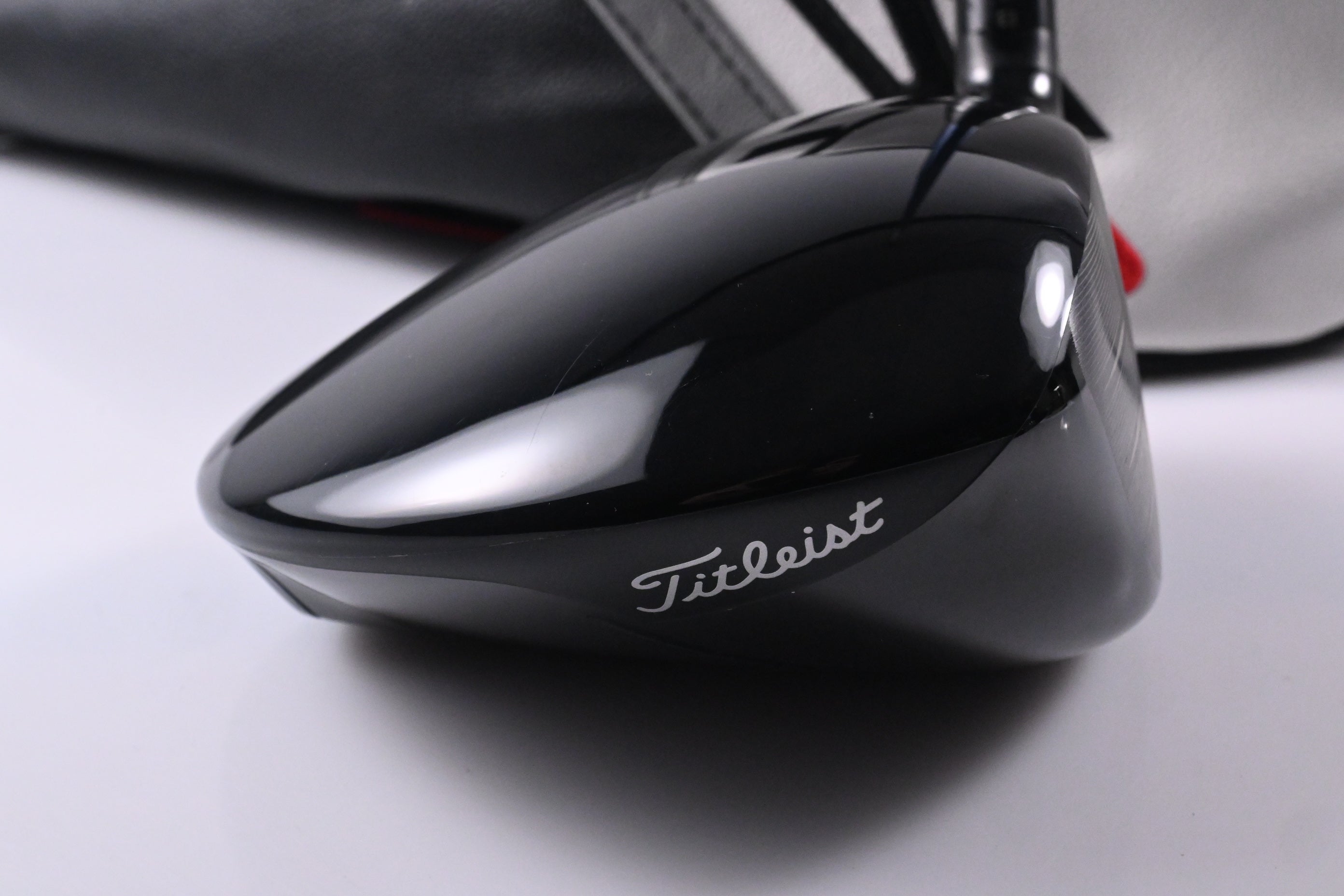 Titleist TSR2 Driver / 9 Degree / X-Flex Fujikura Speeder Pro 74 Shaft