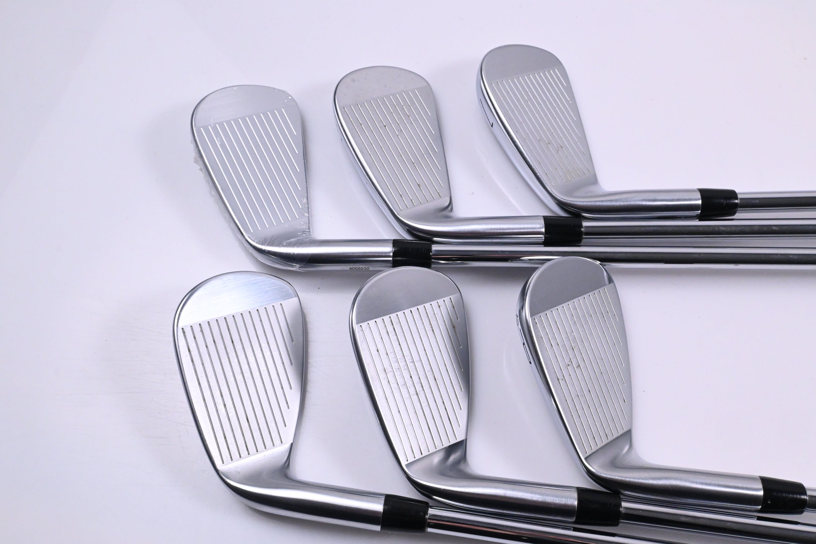 Titleist T200 2023 Irons / 5-PW / Regular Flex AMT Black R300 Shafts