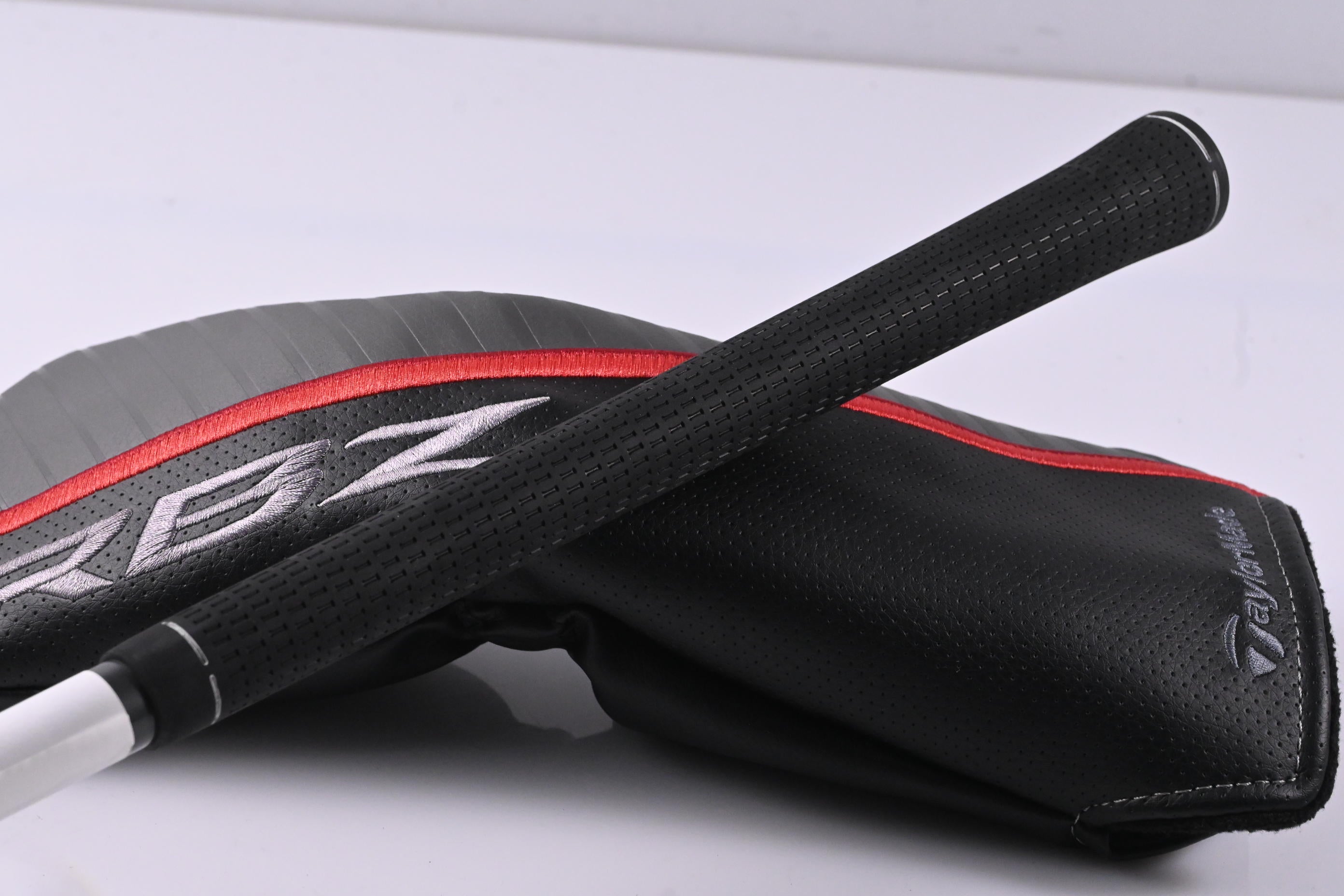 Taylormade RBZ Black #3 Wood / 15 Degree / Regular Flex Taylormade RBZ 55 Shaft